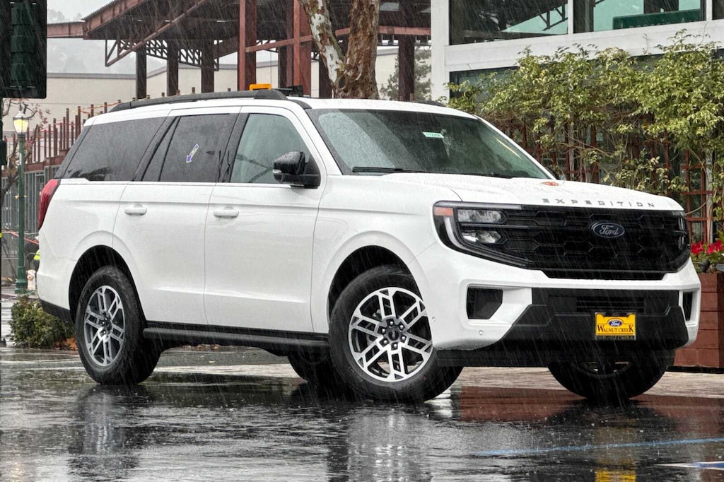 New 2025 Ford Expedition Active SUV