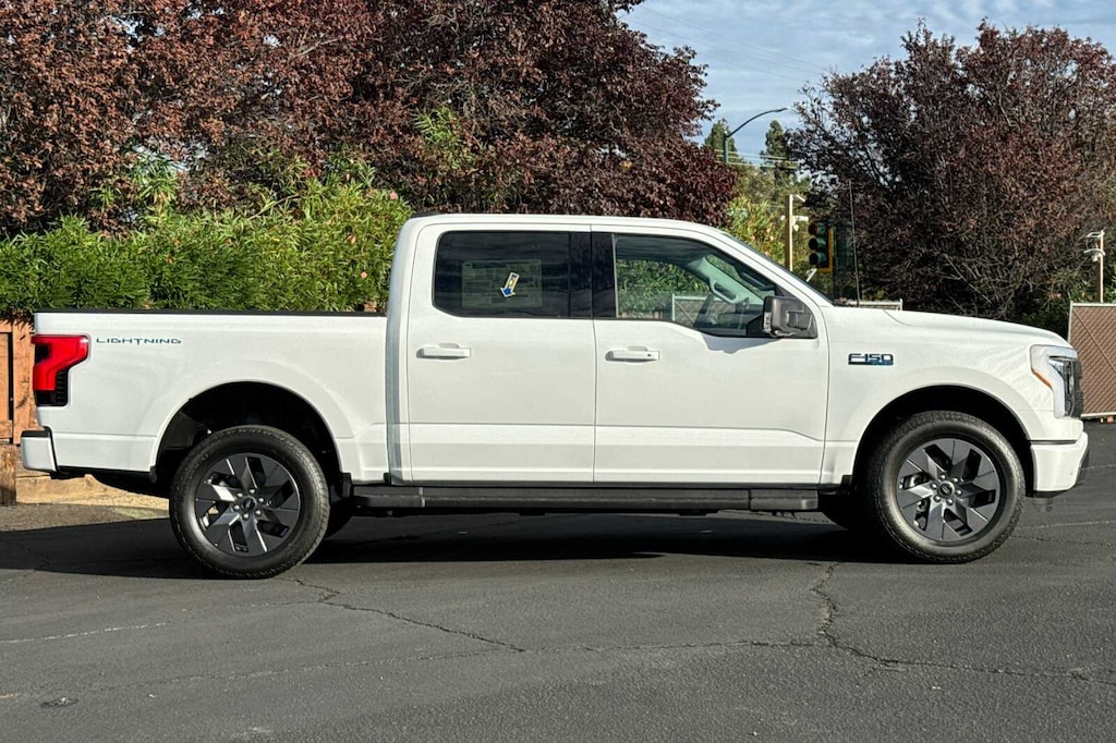New 2025 Ford F-150 Lightning Flash TRUCK
