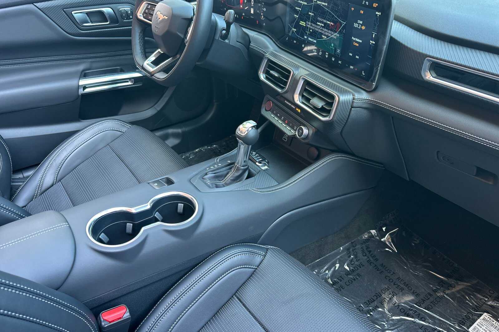 2025 Ford Mustang EcoBoost Premium Convertible - Photo 13