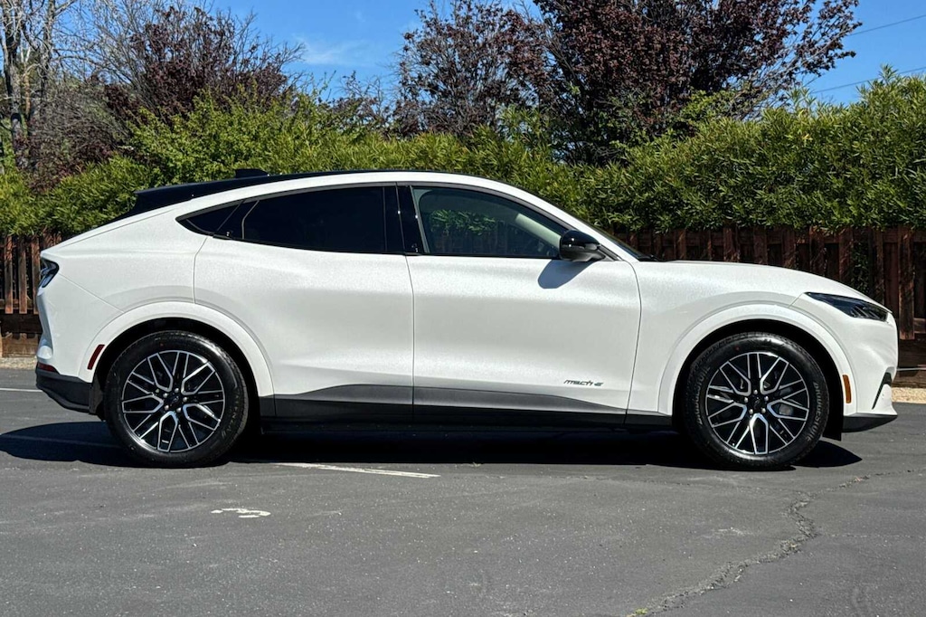 New 2026 Ford Mustang Mach-E Premium CROSSOVERS