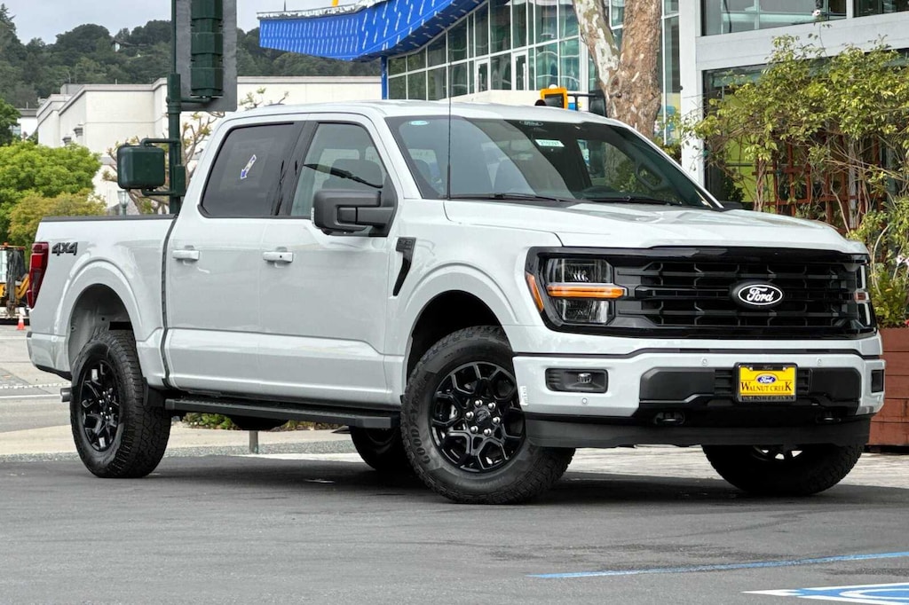 New 2026 Ford F-150 XLT TRUCK