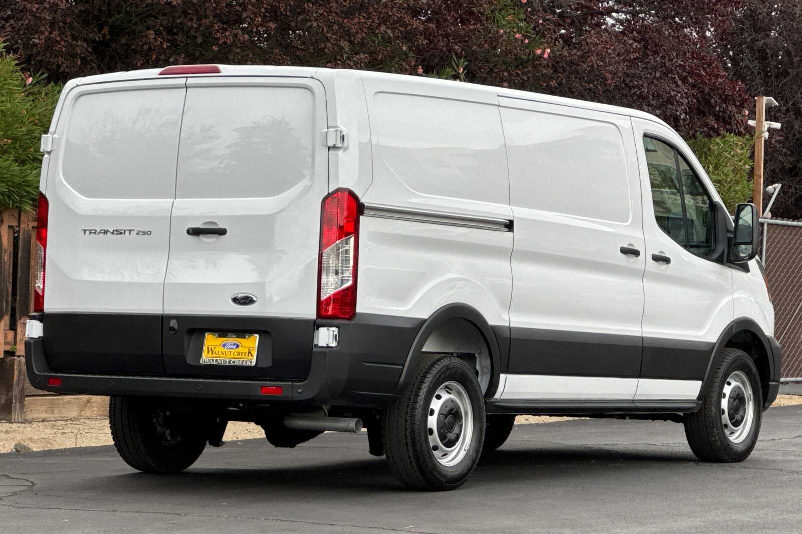 2025 Ford Transit photo 2