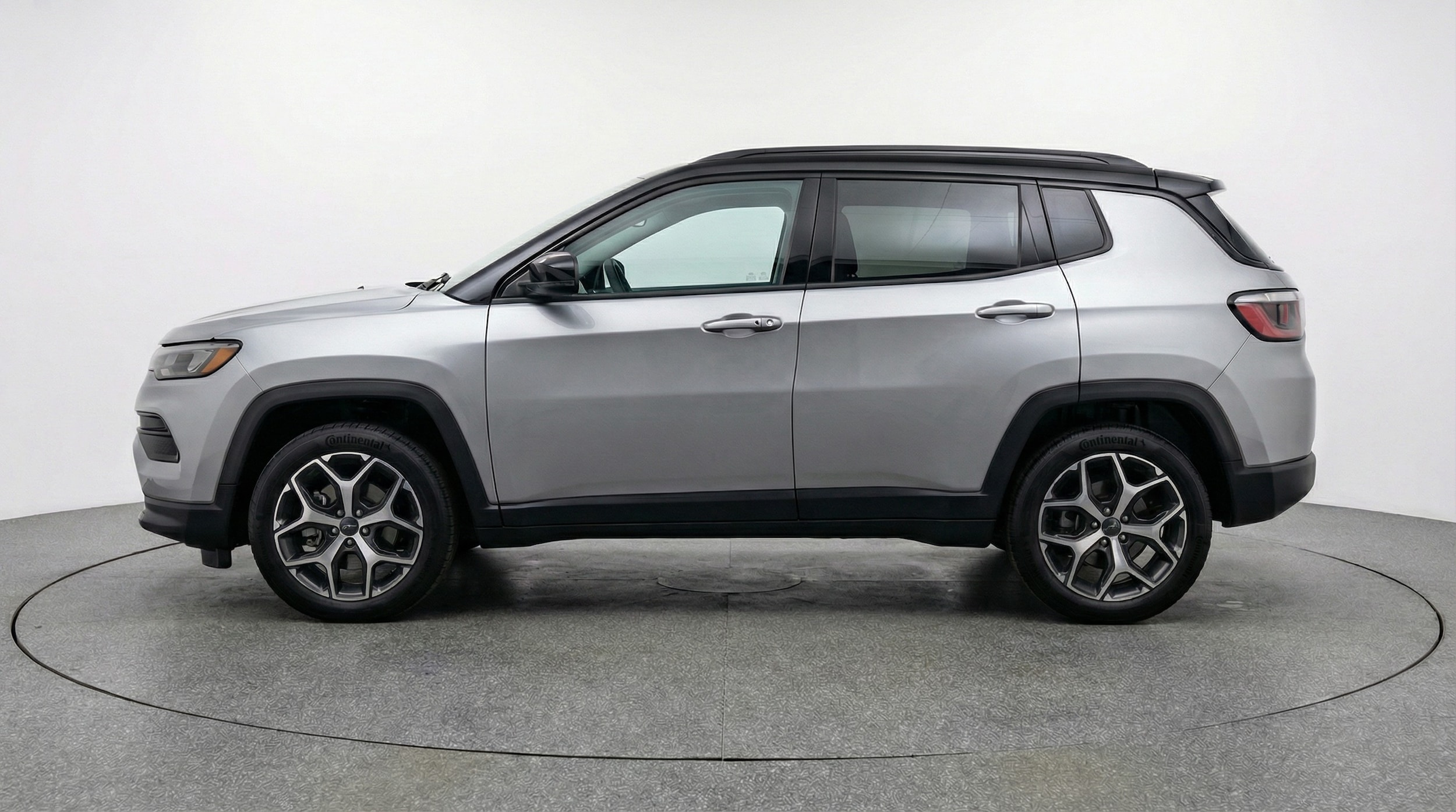 Thumbnail: 2025 Jeep Compass - 4