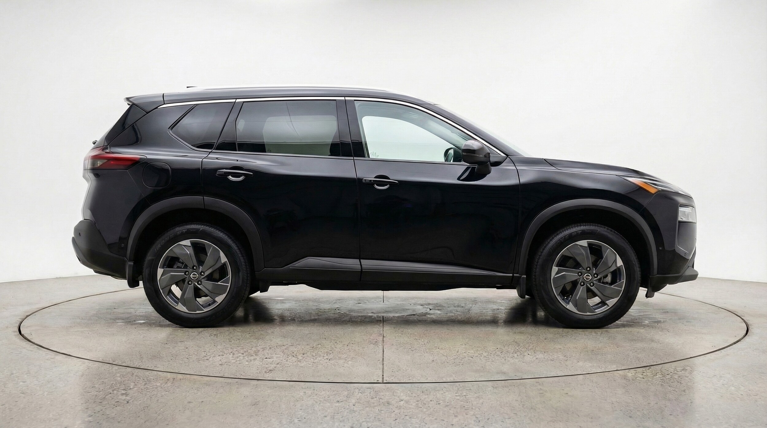 Thumbnail: 2025 Nissan Rogue - 8