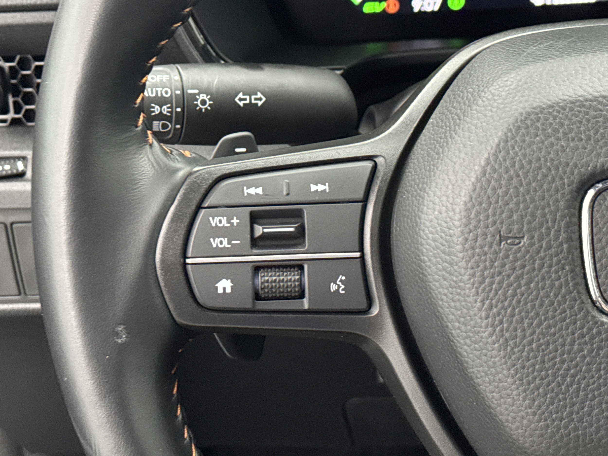 2025 Honda CR-V Sport-L - Photo 27