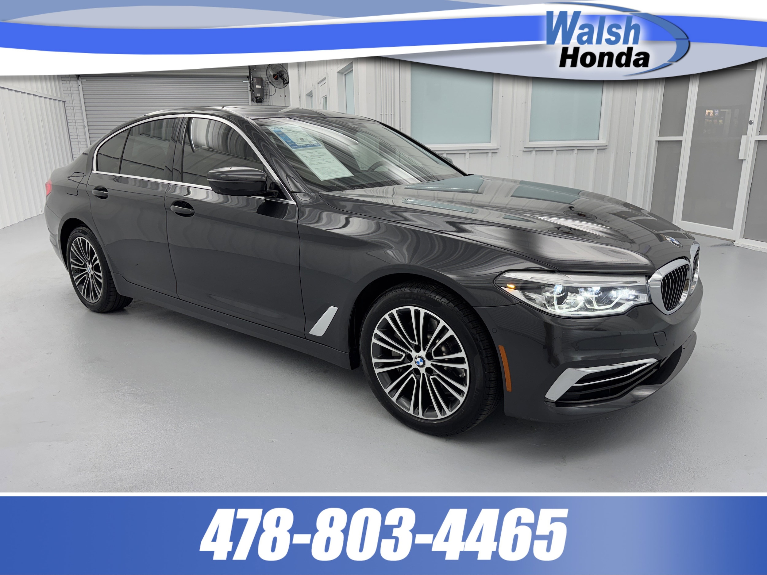 2020 BMW 5 Series 530i's photo