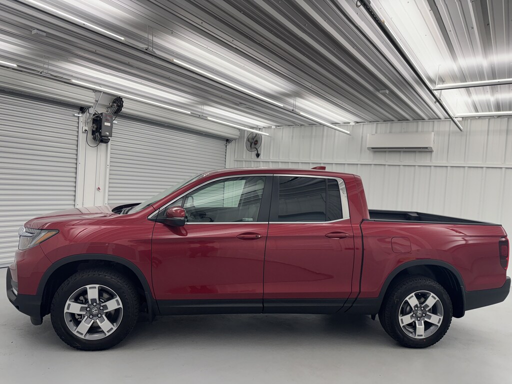 New 2026 Honda Ridgeline RTL Truck Crew Cab