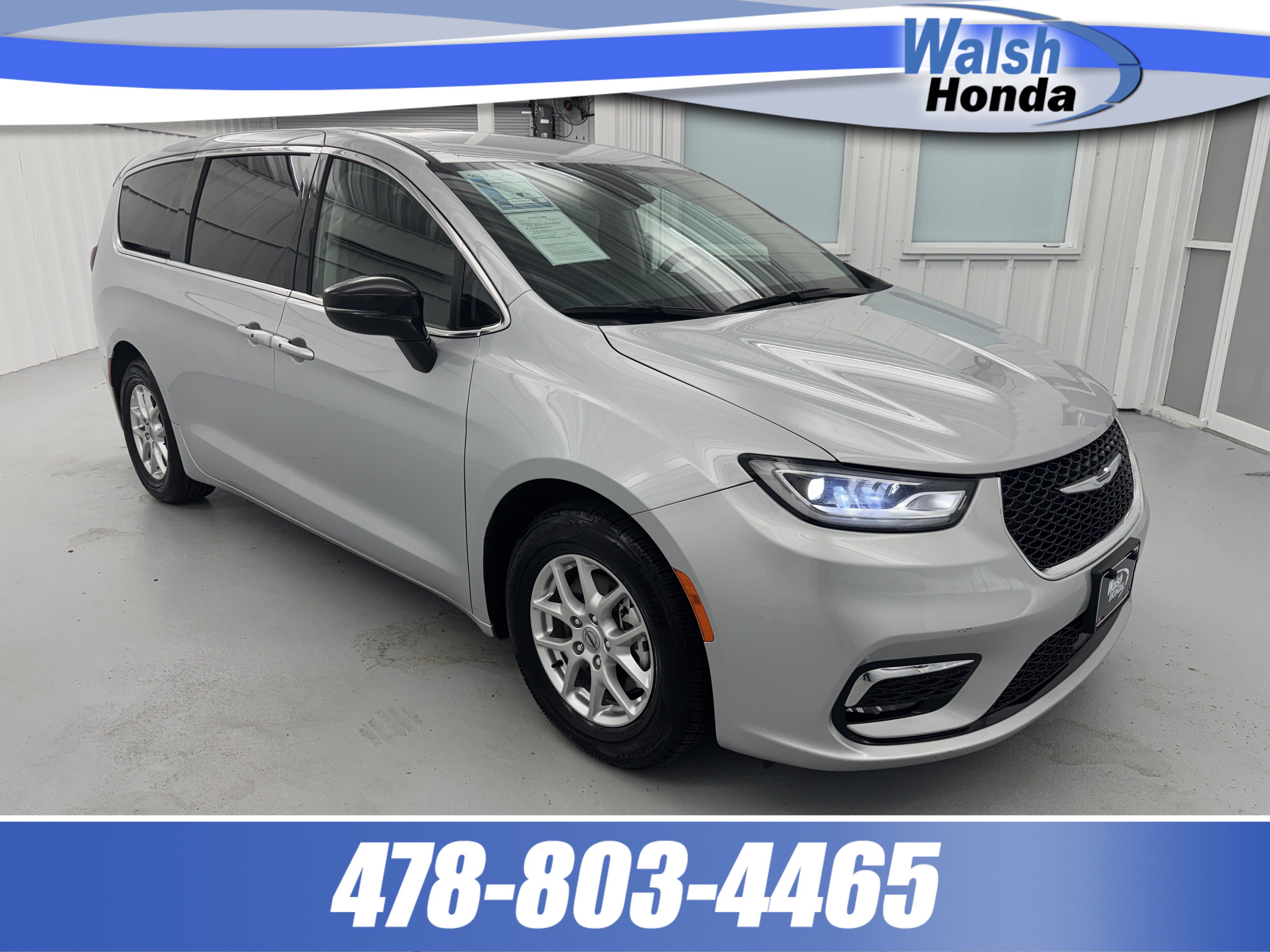  Chrysler Pacifica