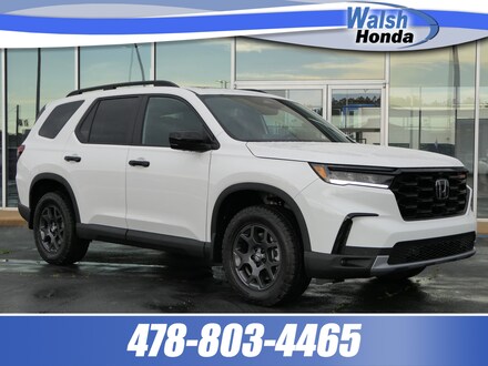 2025 Honda Pilot TrailSport SUV