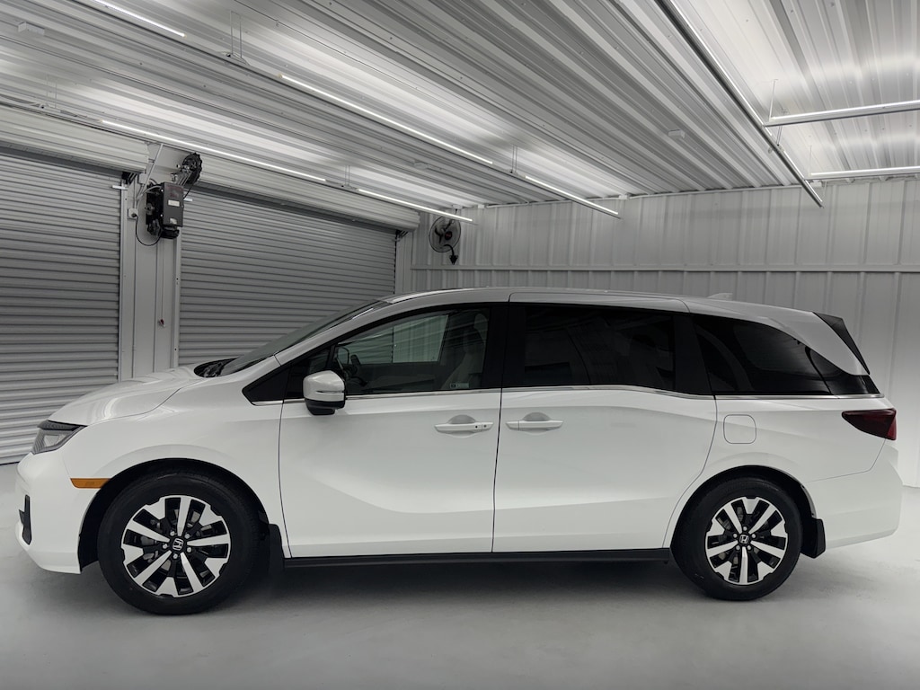 New 2026 Honda Odyssey EX-L Van Passenger