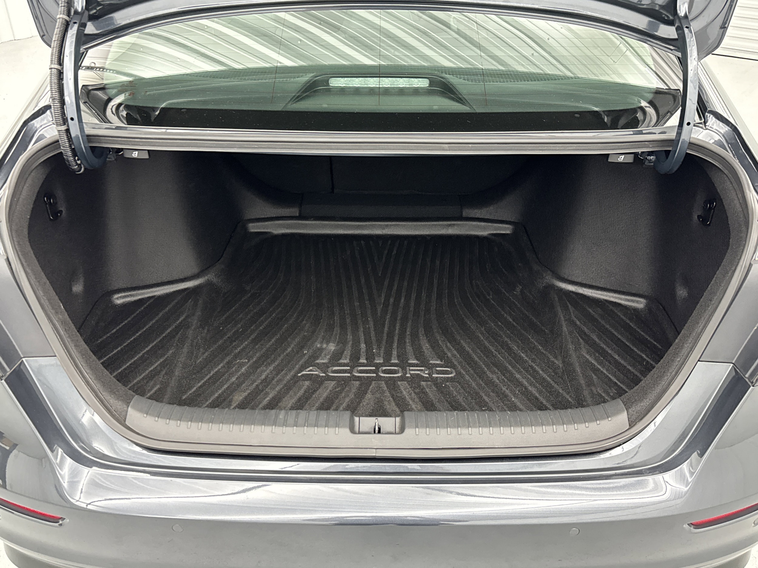 2023 Honda Accord Hybrid Touring - Photo 20