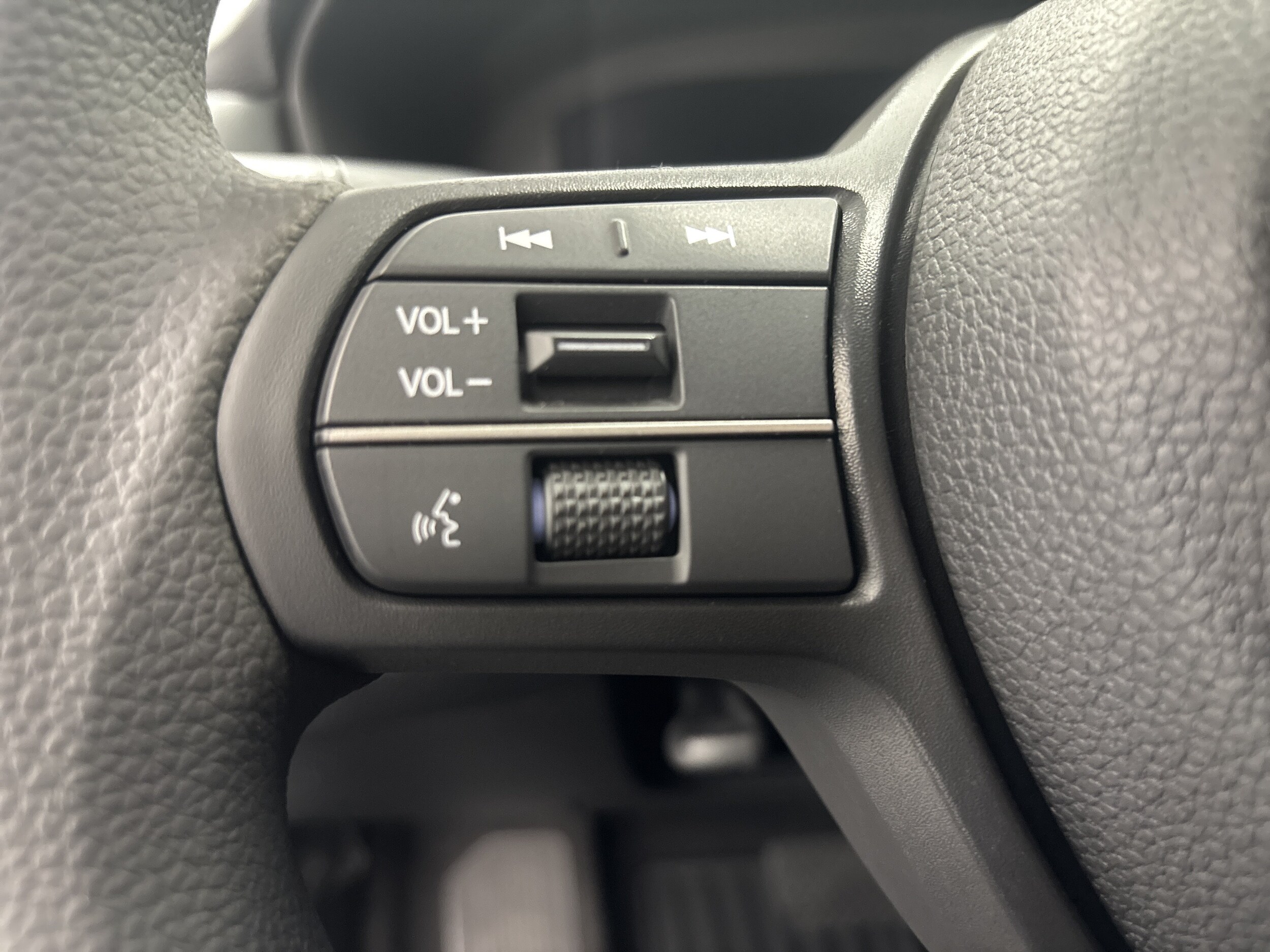 2024 Honda Accord LX - Photo 18