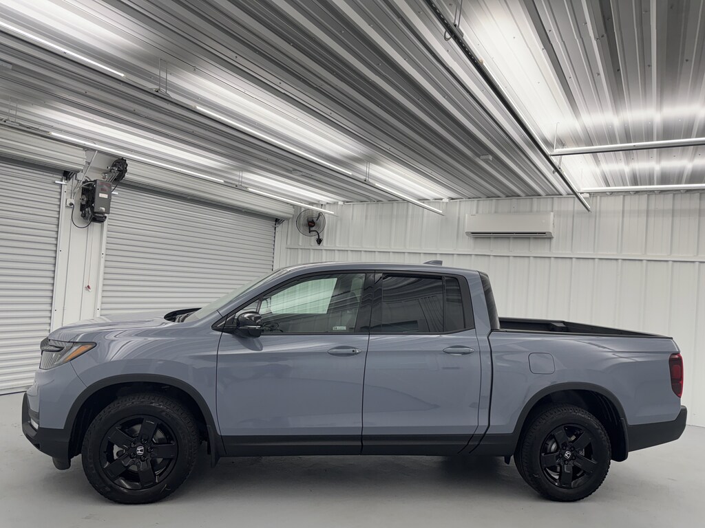 New 2026 Honda Ridgeline Black Edition Truck Crew Cab