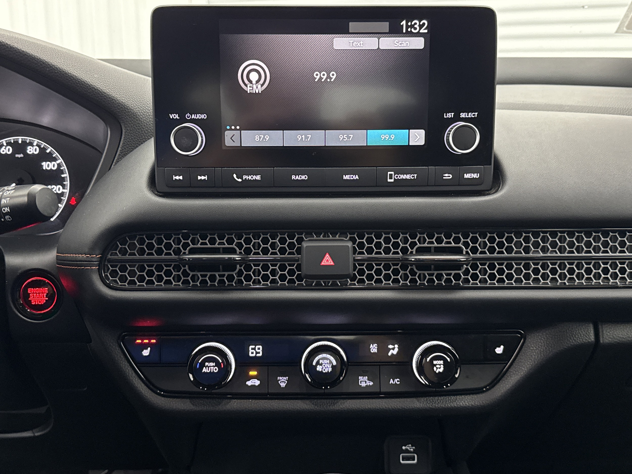 2023 Honda HR-V Sport - Photo 20