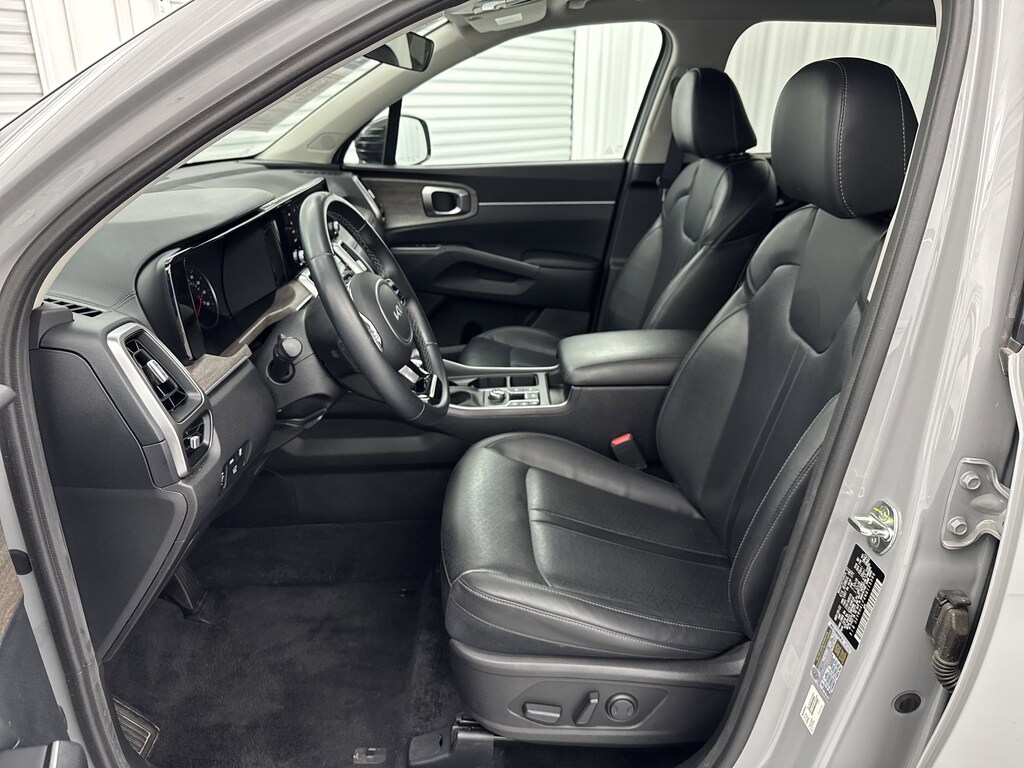 Used 2022 Kia Sorento EX SUV