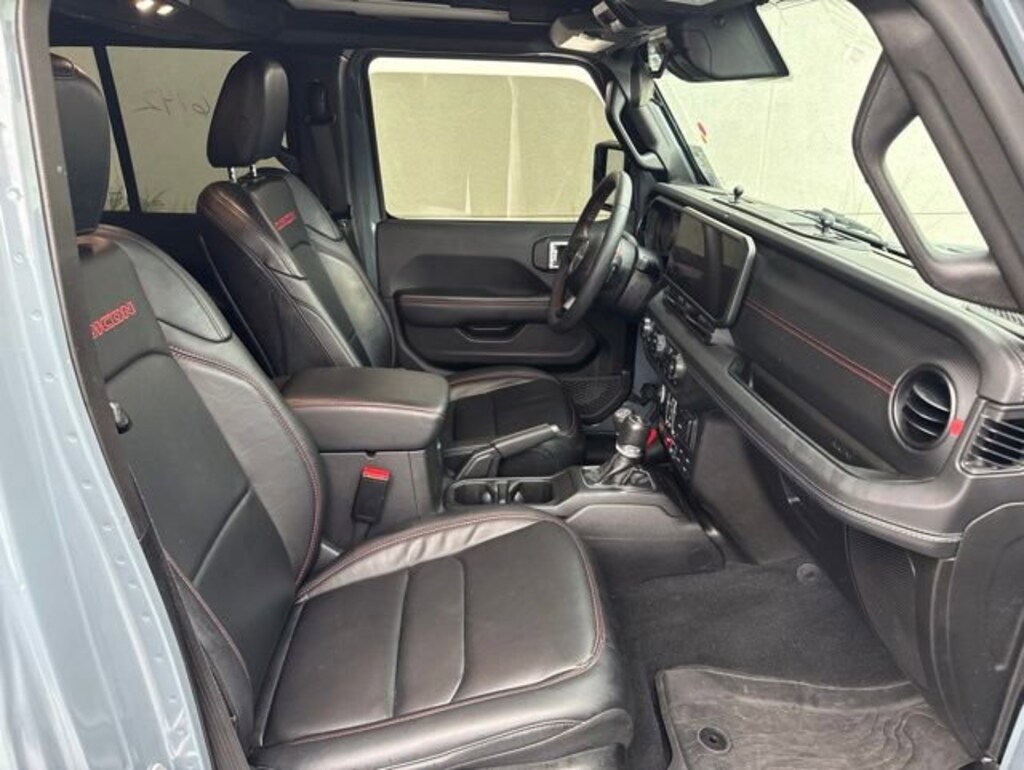 Used 2024 Jeep Wrangler Rubicon SUV