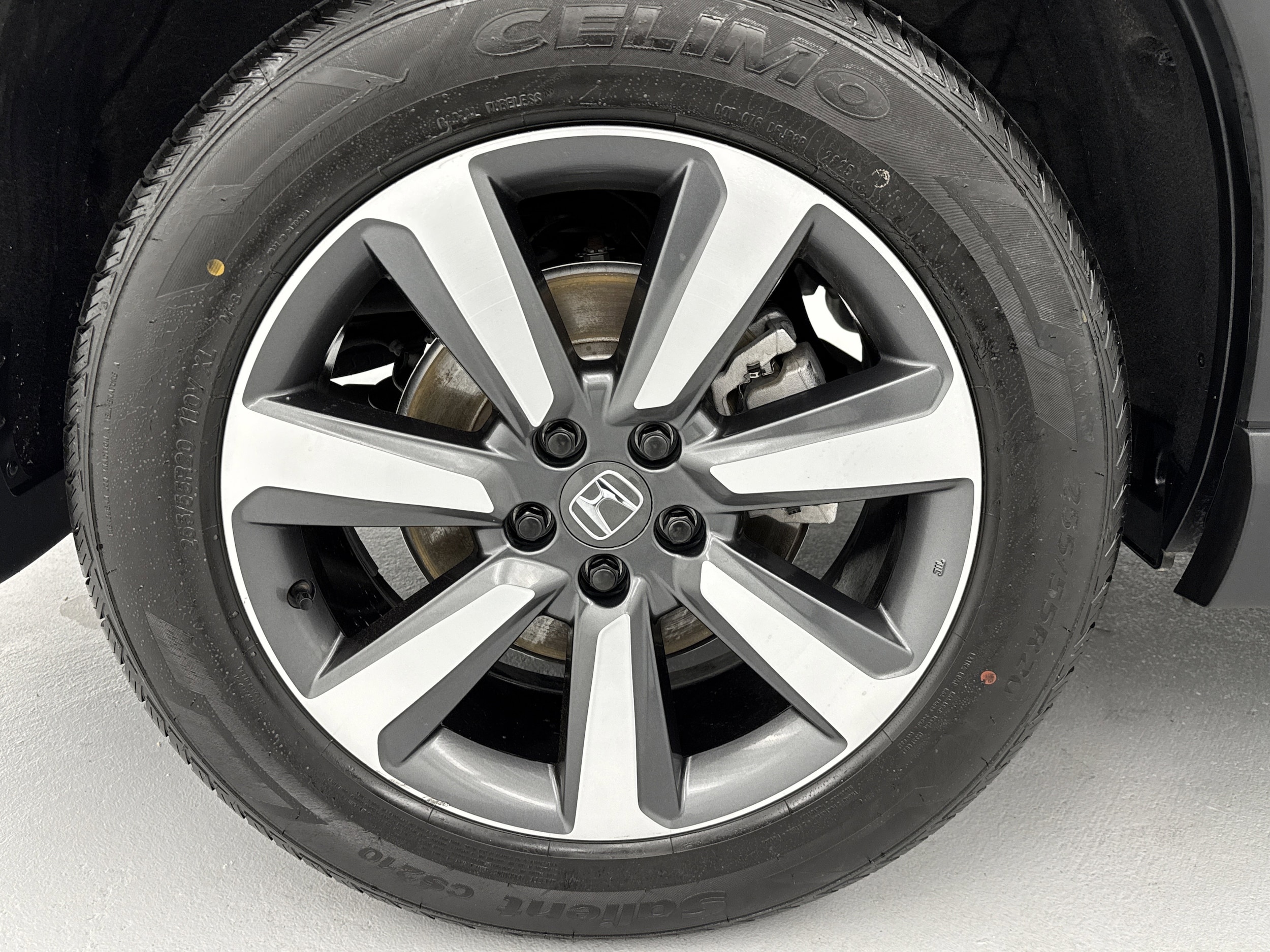 2025 Honda Pilot Touring - Photo 19