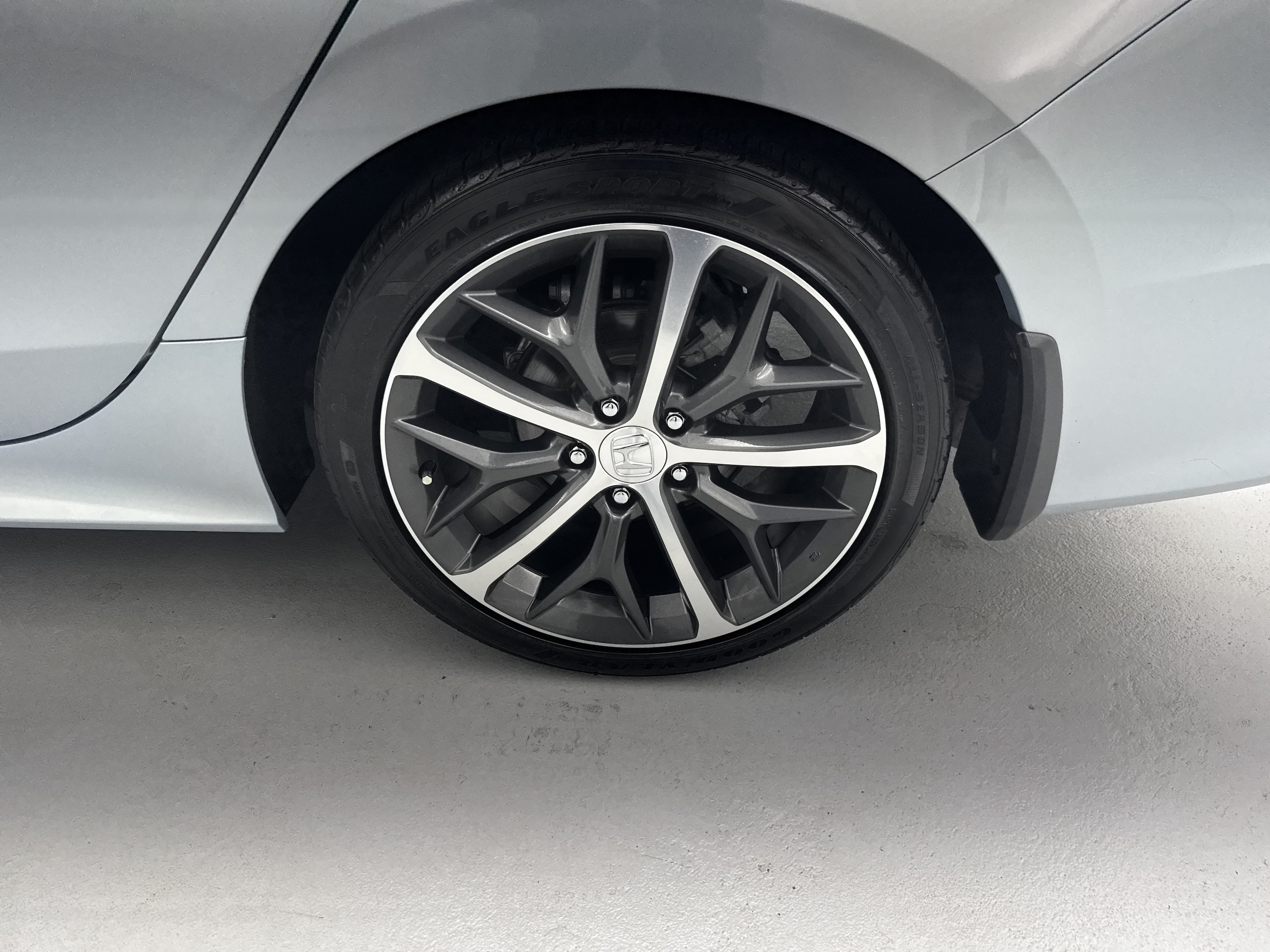 2022 Honda Civic Touring - Photo 26