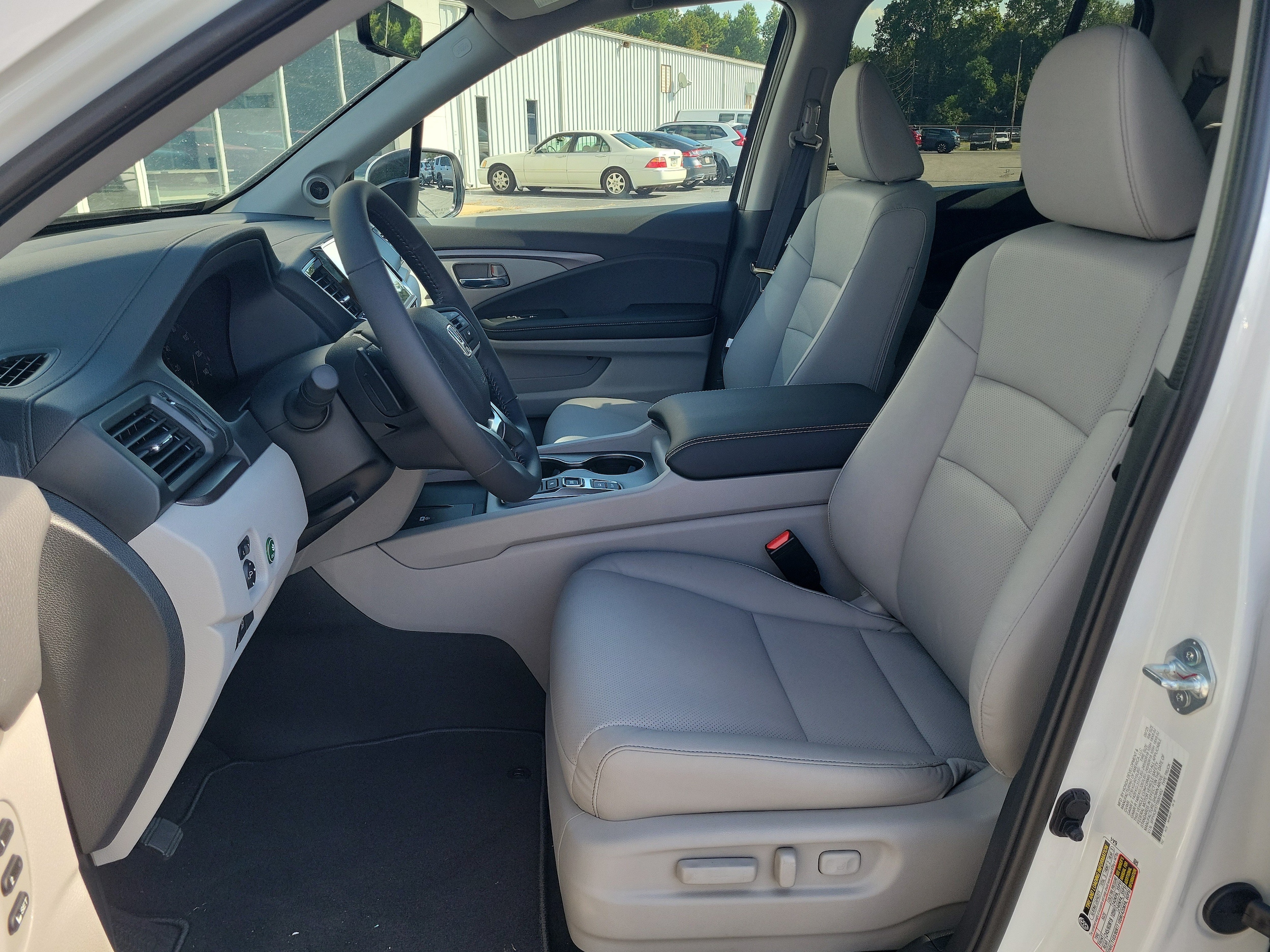 2026 Honda Ridgeline RTL - Photo 11
