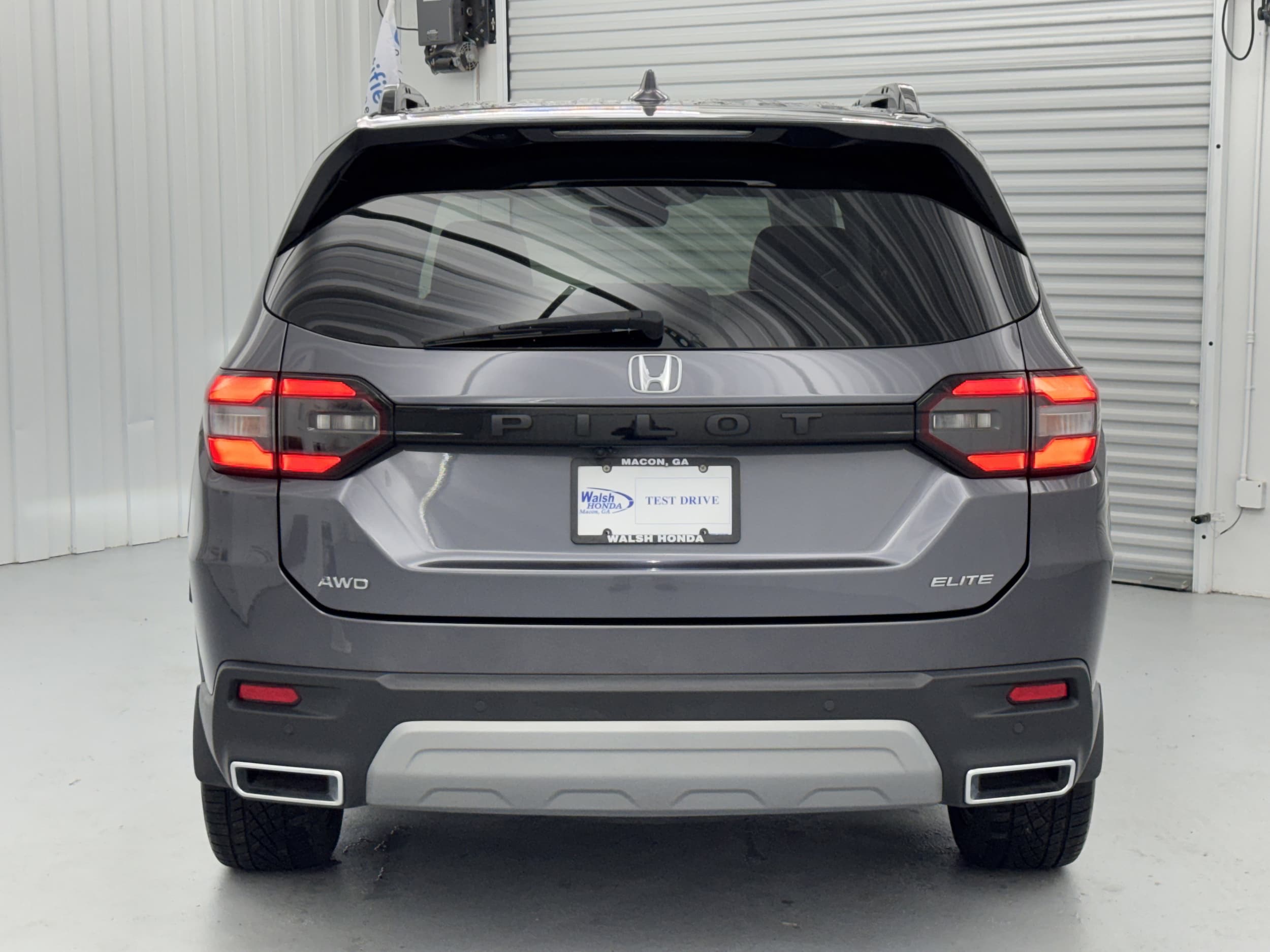 2023 Honda Pilot Elite - Photo 15