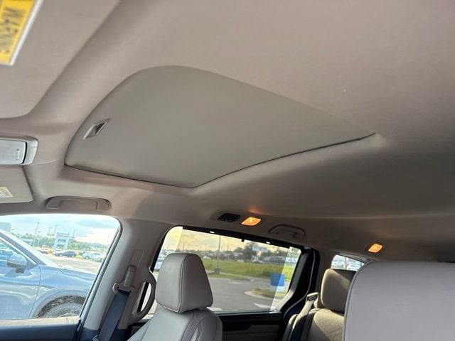 2024 Honda Odyssey EX-L - Photo 9