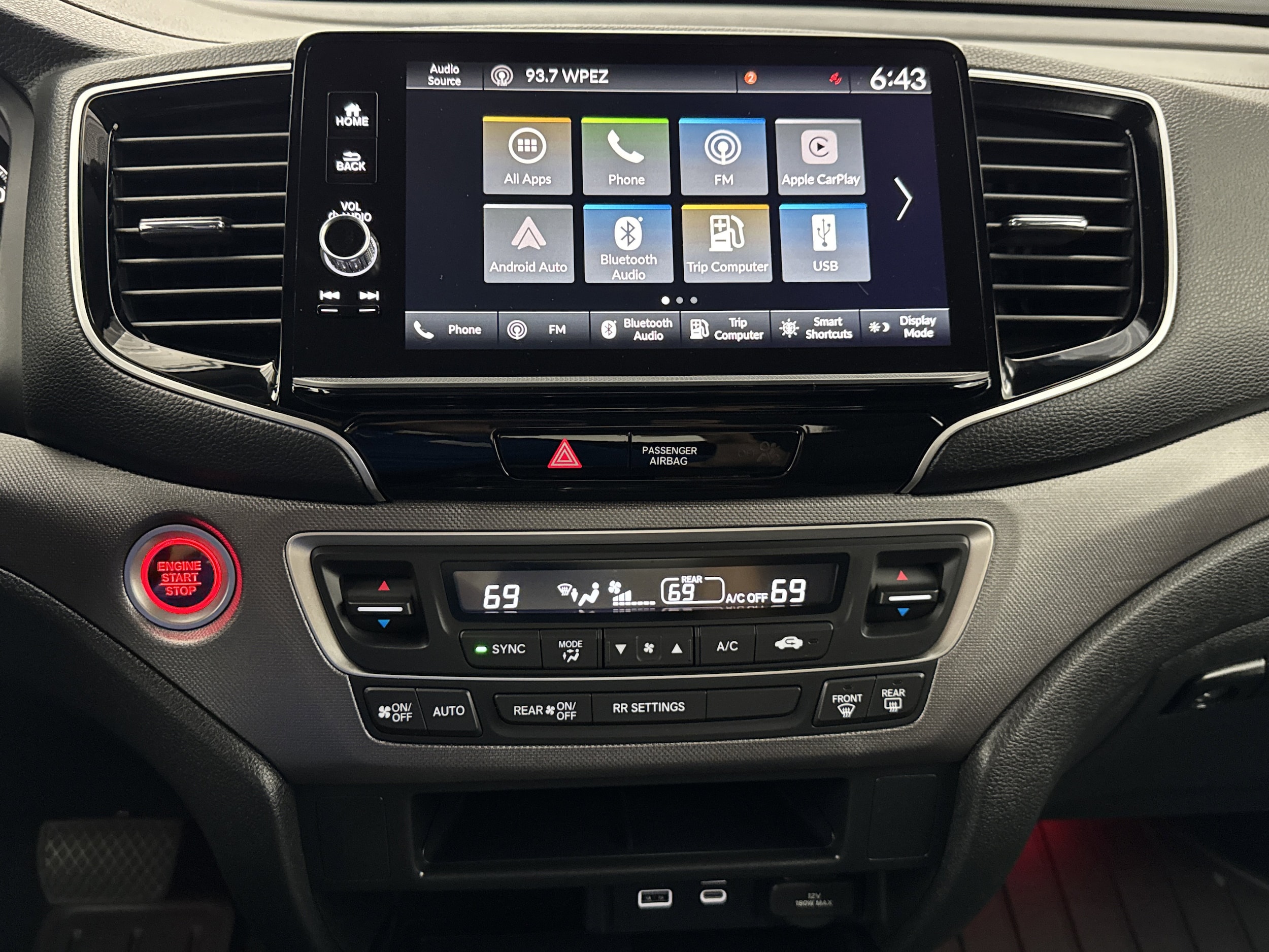 2024 Honda Ridgeline Sport - Photo 25