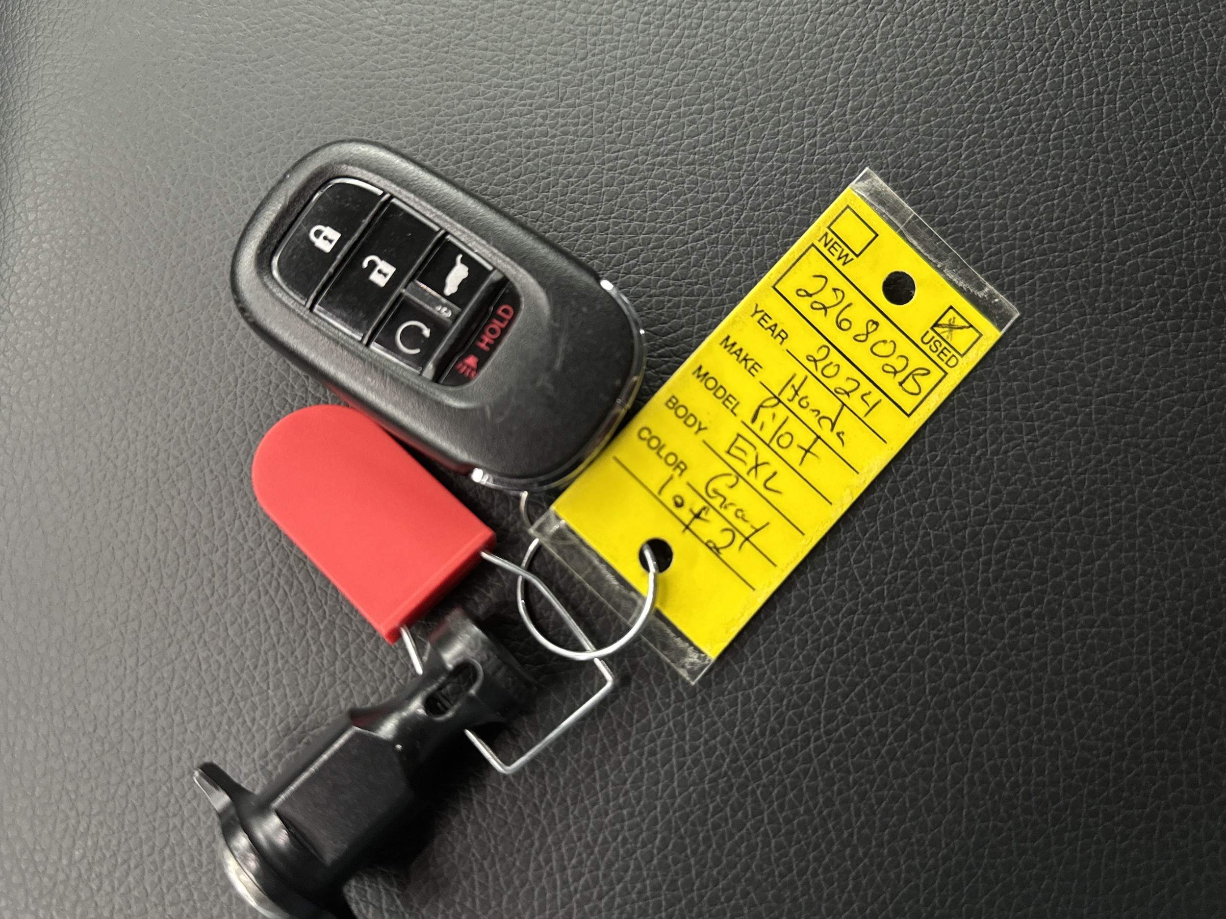 2024 Honda Pilot EX-L - Photo 24