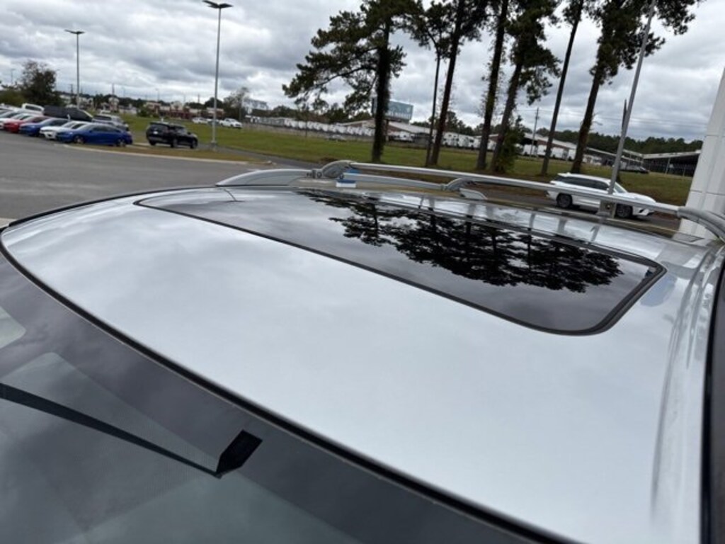 Used 2018 Nissan Pathfinder SL SUV