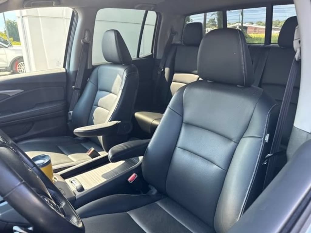 Certified 2023 Honda Ridgeline RTL Truck Crew Cab