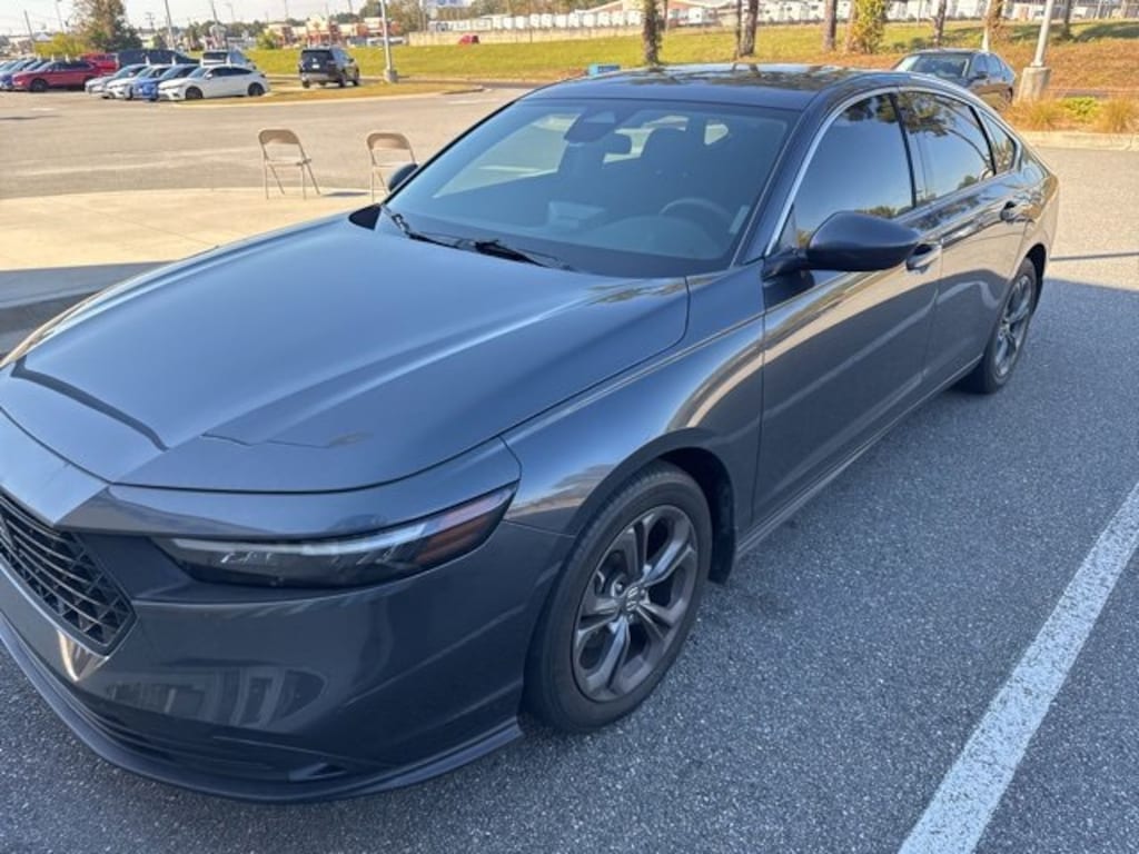 Used 2023 Honda Accord EX Sedan