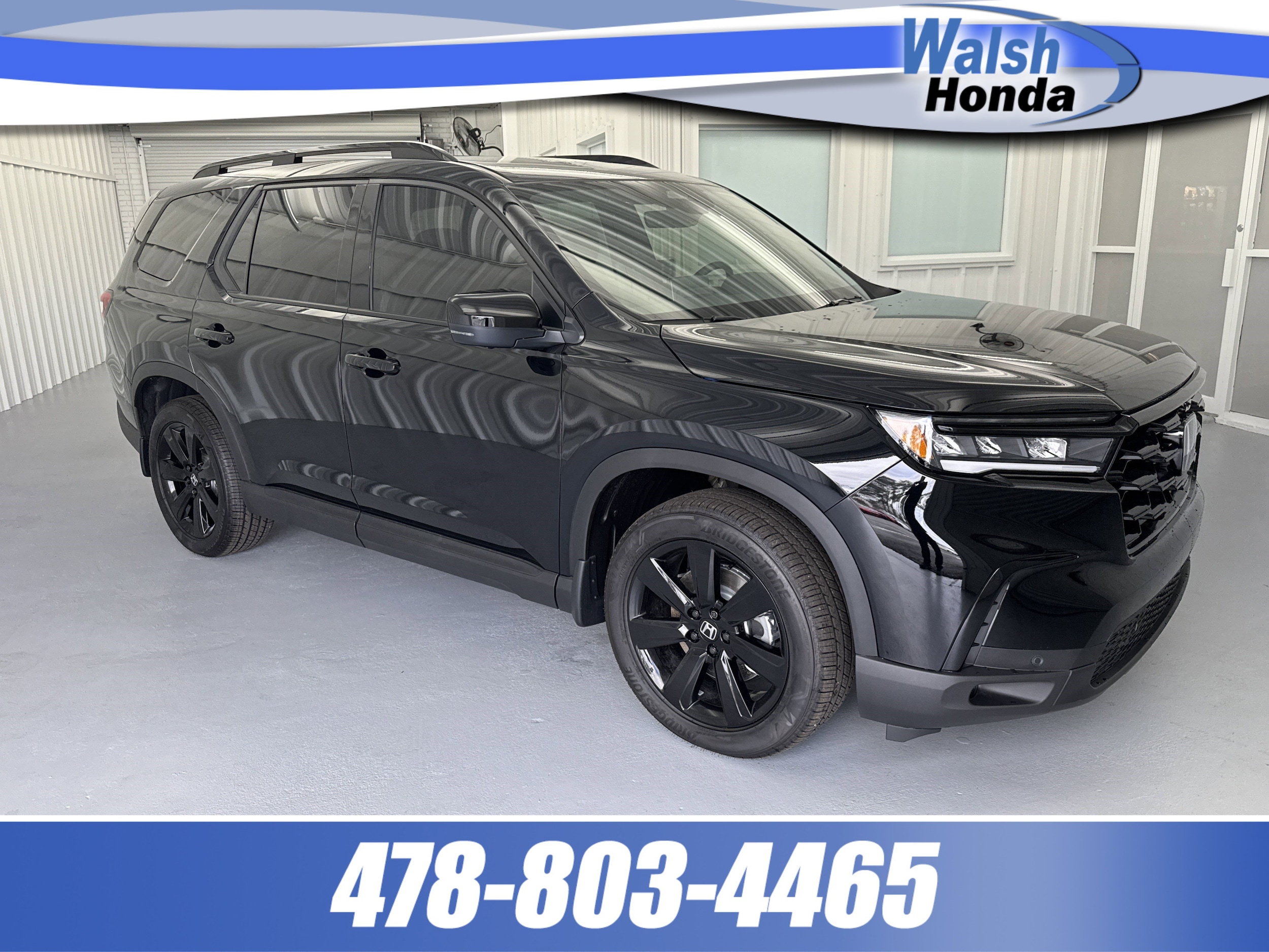 2025 Honda Pilot Black Edition's photo