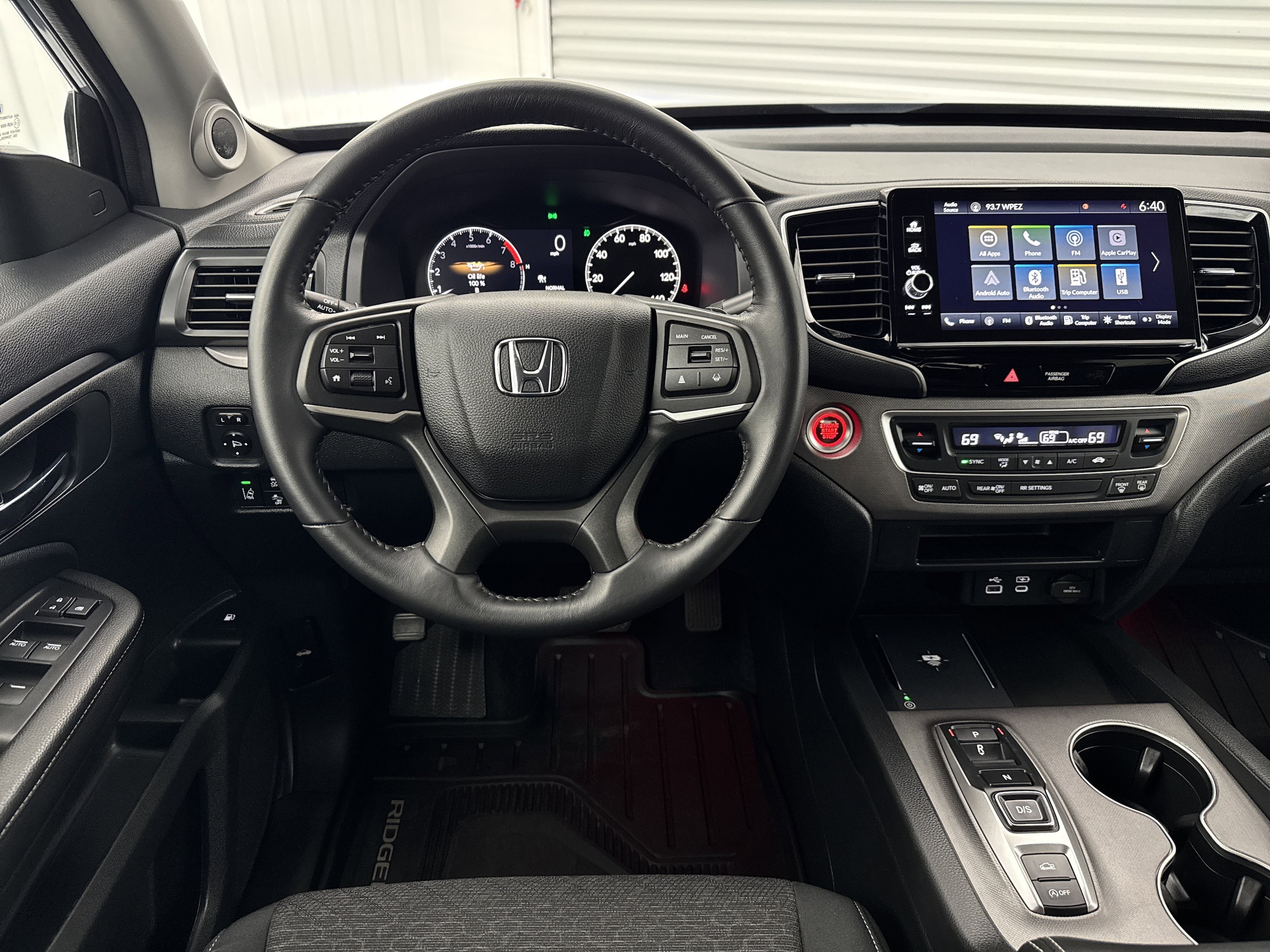 2024 Honda Ridgeline Sport - Photo 16