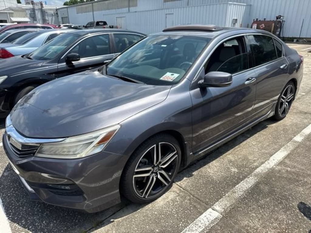 Used 2017 Honda Accord Touring V6 Sedan