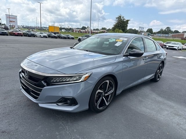 Used 2022 Honda Accord Sport with VIN 1HGCV1F32NA069832 for sale in Northfield, Minnesota