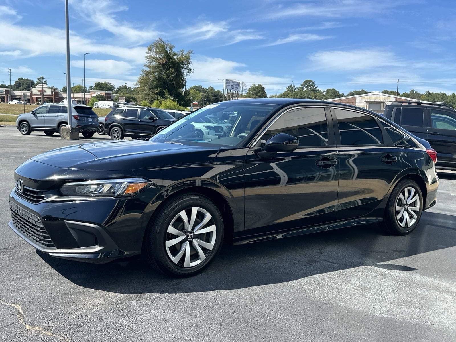 Used 2022 Honda Civic LX with VIN 2HGFE2F2XNH528214 for sale in Macon, GA