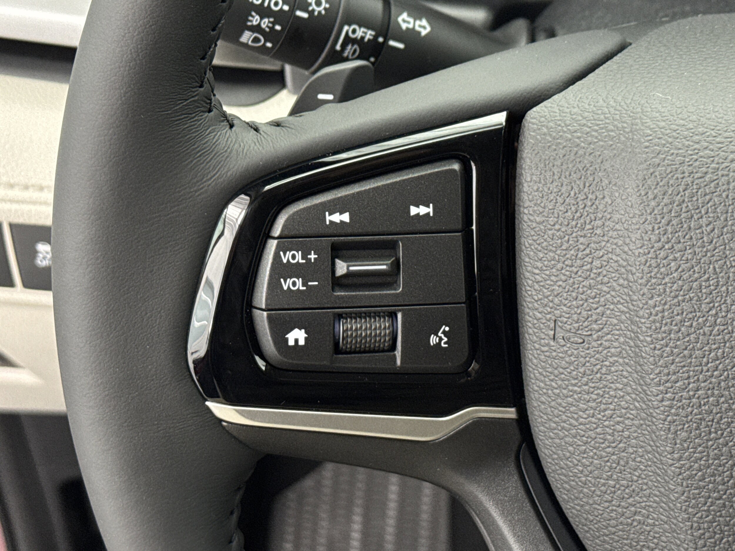 2026 Honda Odyssey EX-L - Photo 28