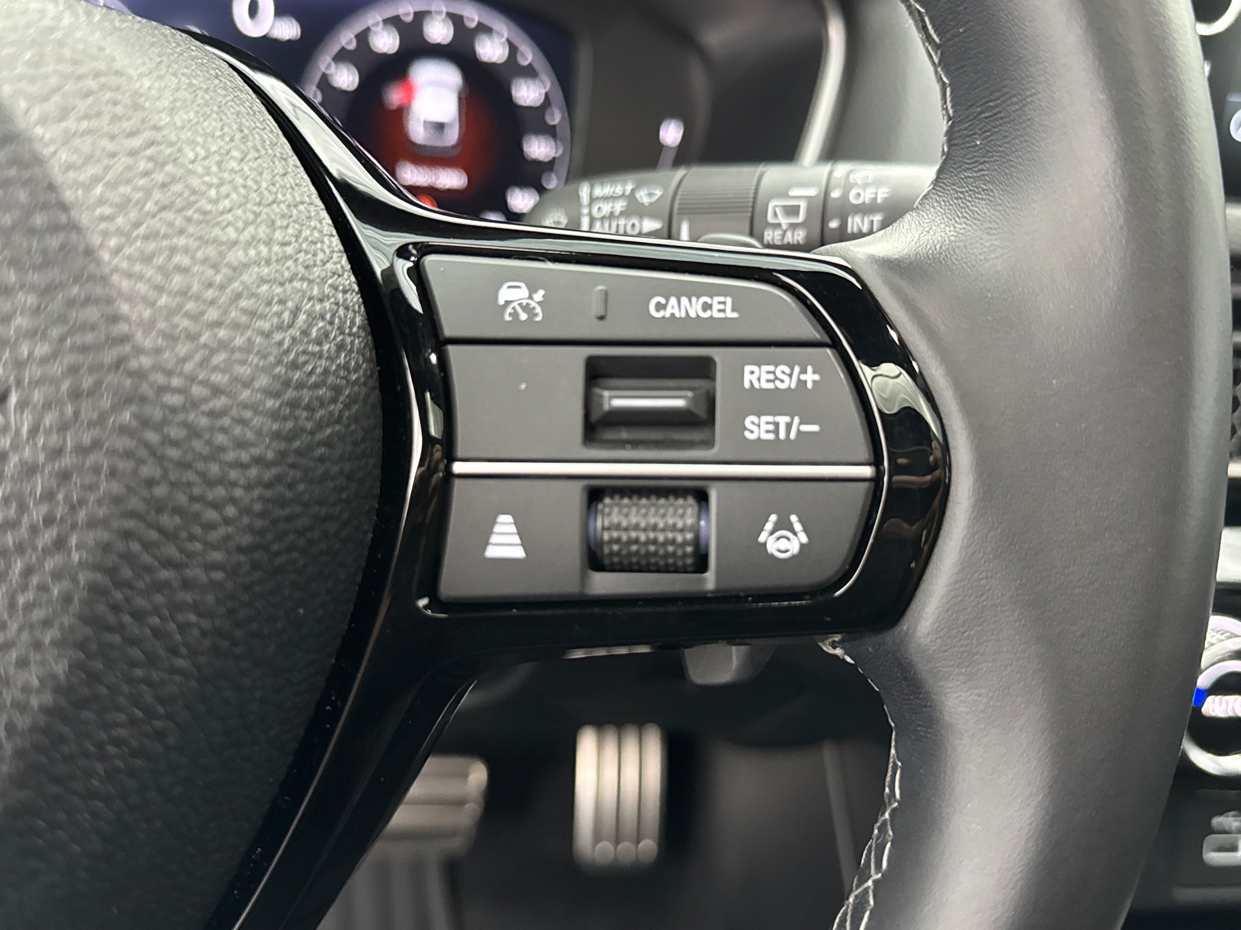 2024 Honda Civic Hatchback Sport Touring - Photo 21