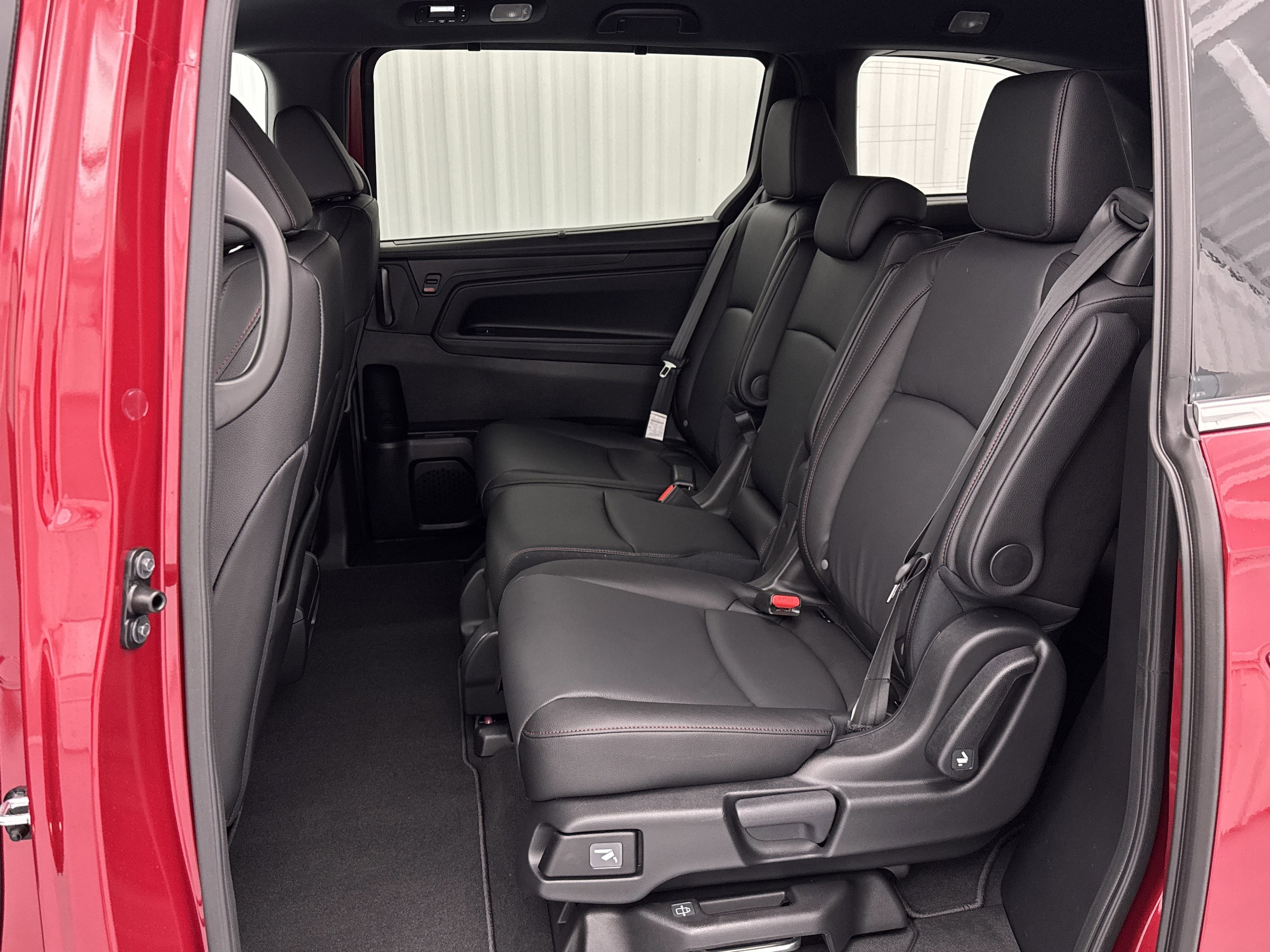 2026 Honda Odyssey Sport L - Photo 14