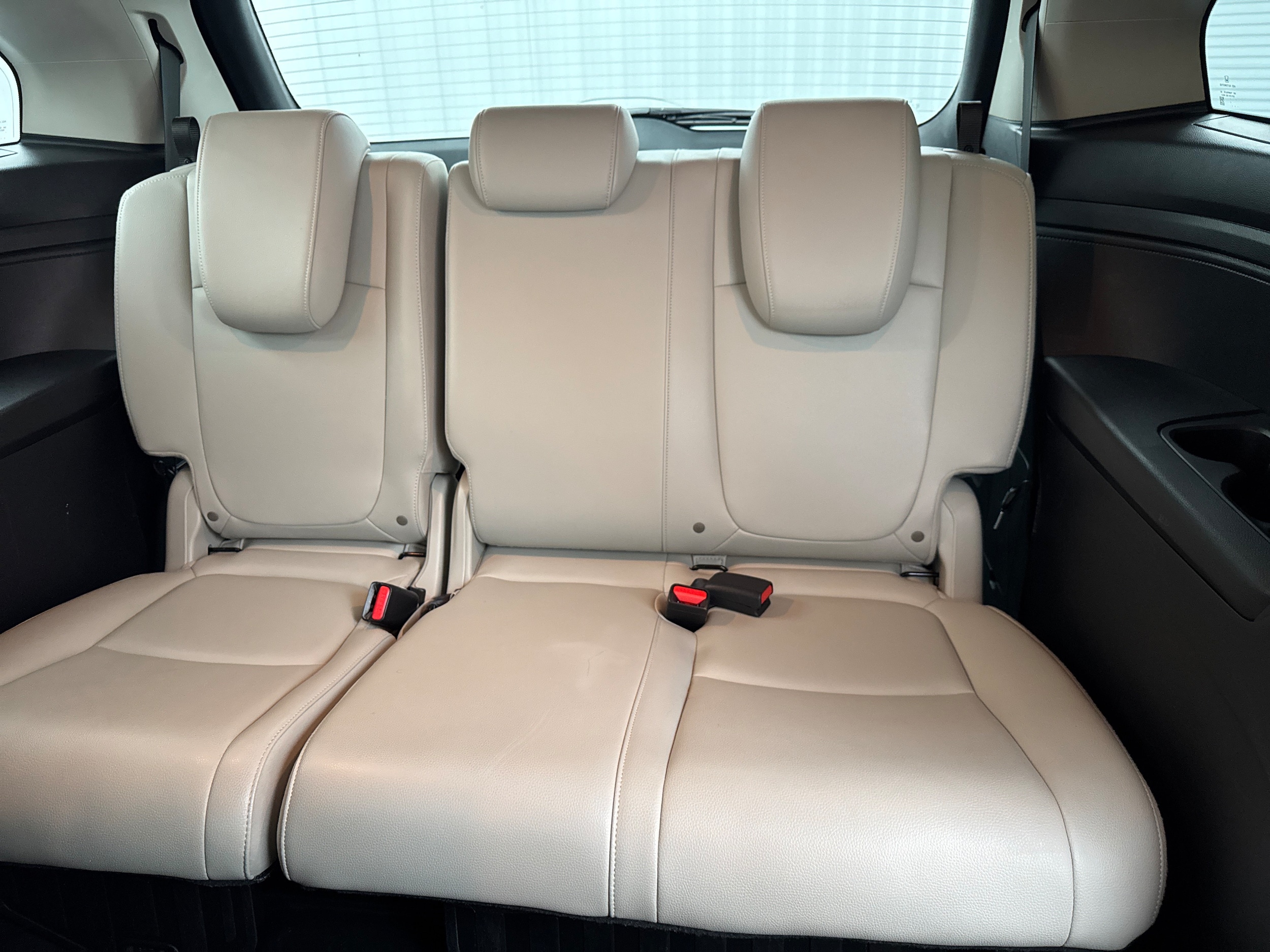 2025 Honda Odyssey EX-L - Photo 13