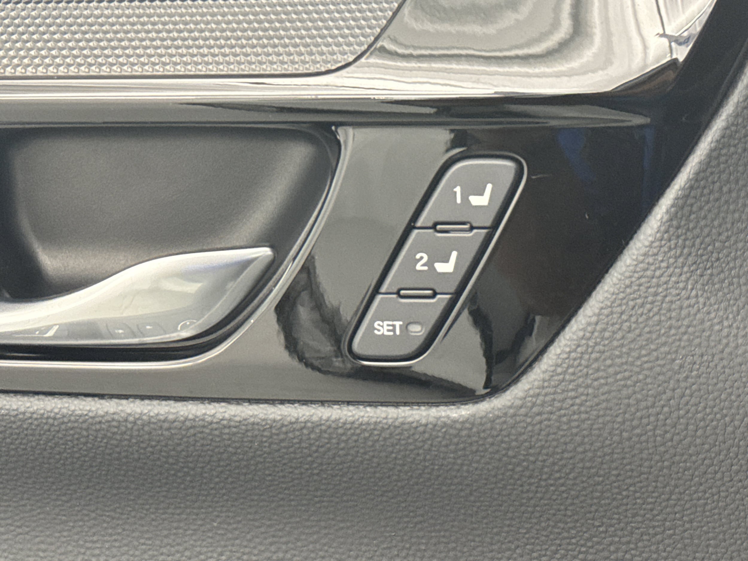 2023 Honda CR-V EX-L - Photo 18