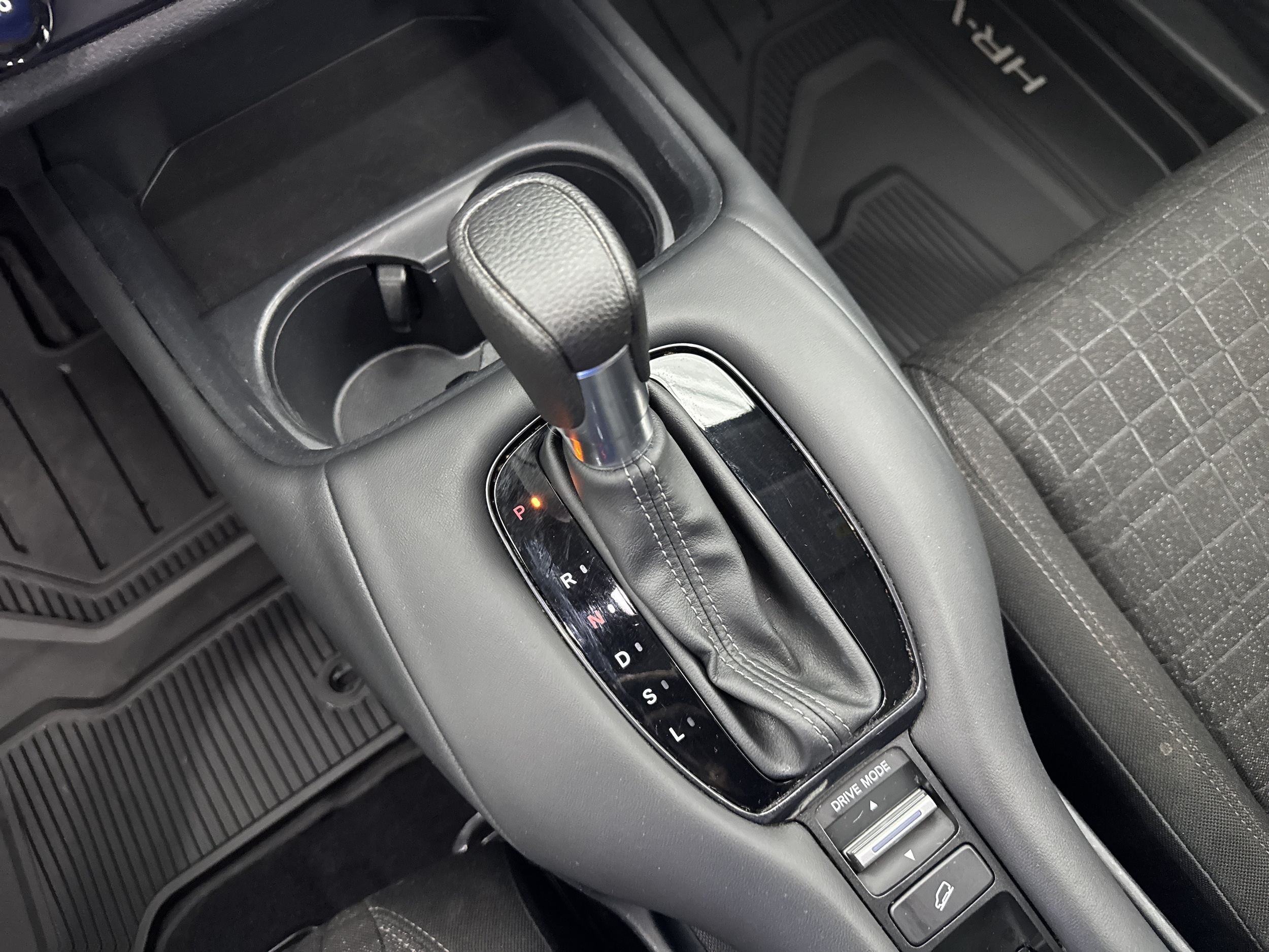 2024 Honda HR-V LX - Photo 17
