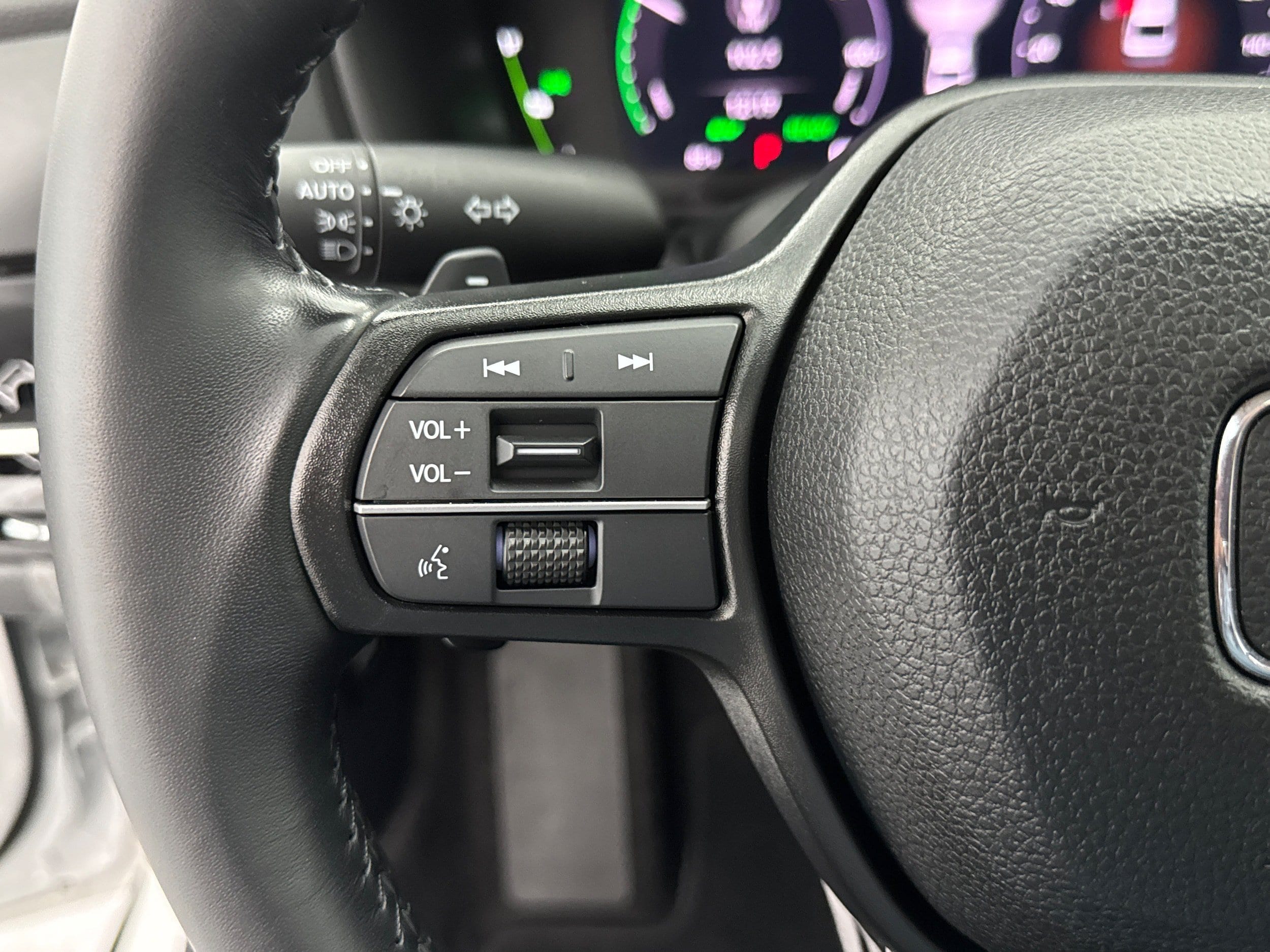 2024 Honda Accord Hybrid EX-L - Photo 21