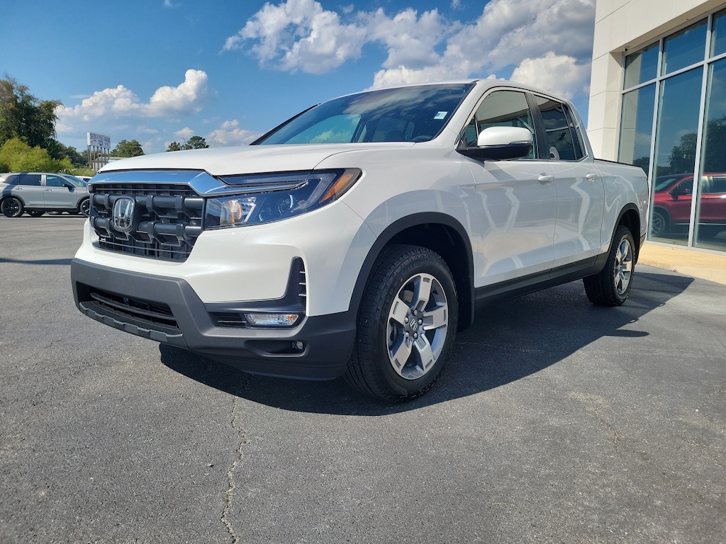 New 2026 Honda Ridgeline RTL Truck Crew Cab