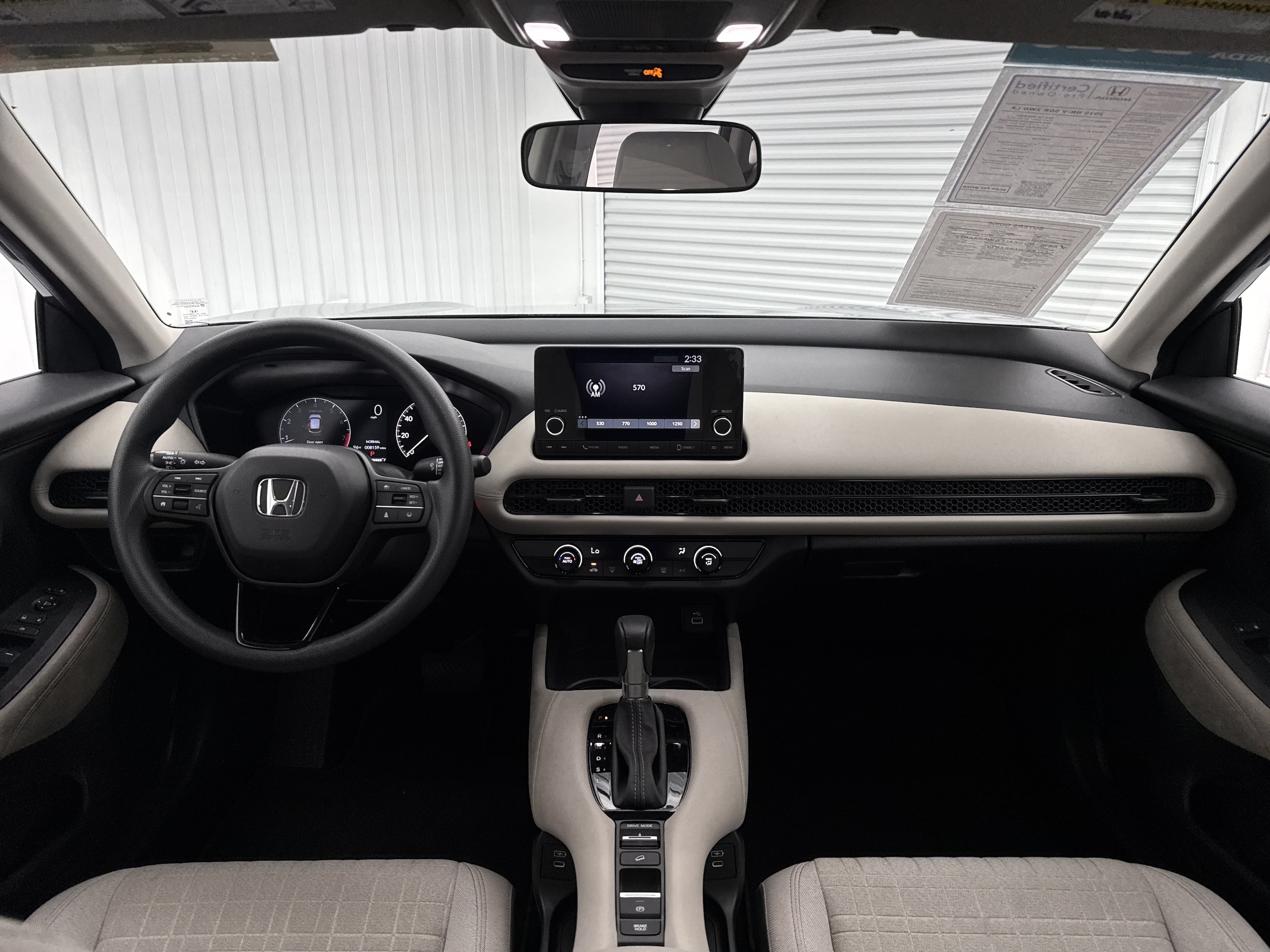2025 Honda HR-V LX - Photo 13
