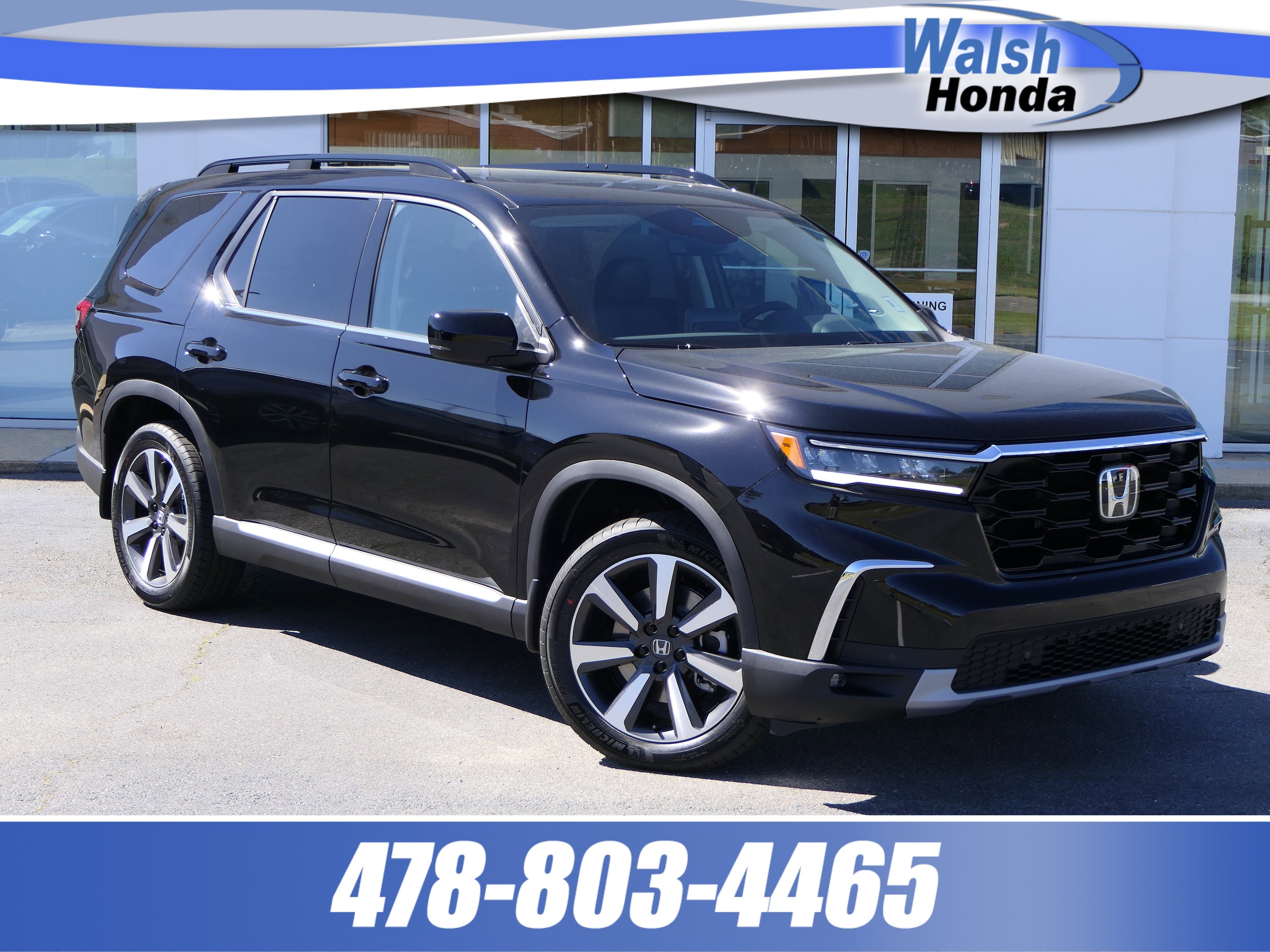 2025 Honda Pilot Touring's photo