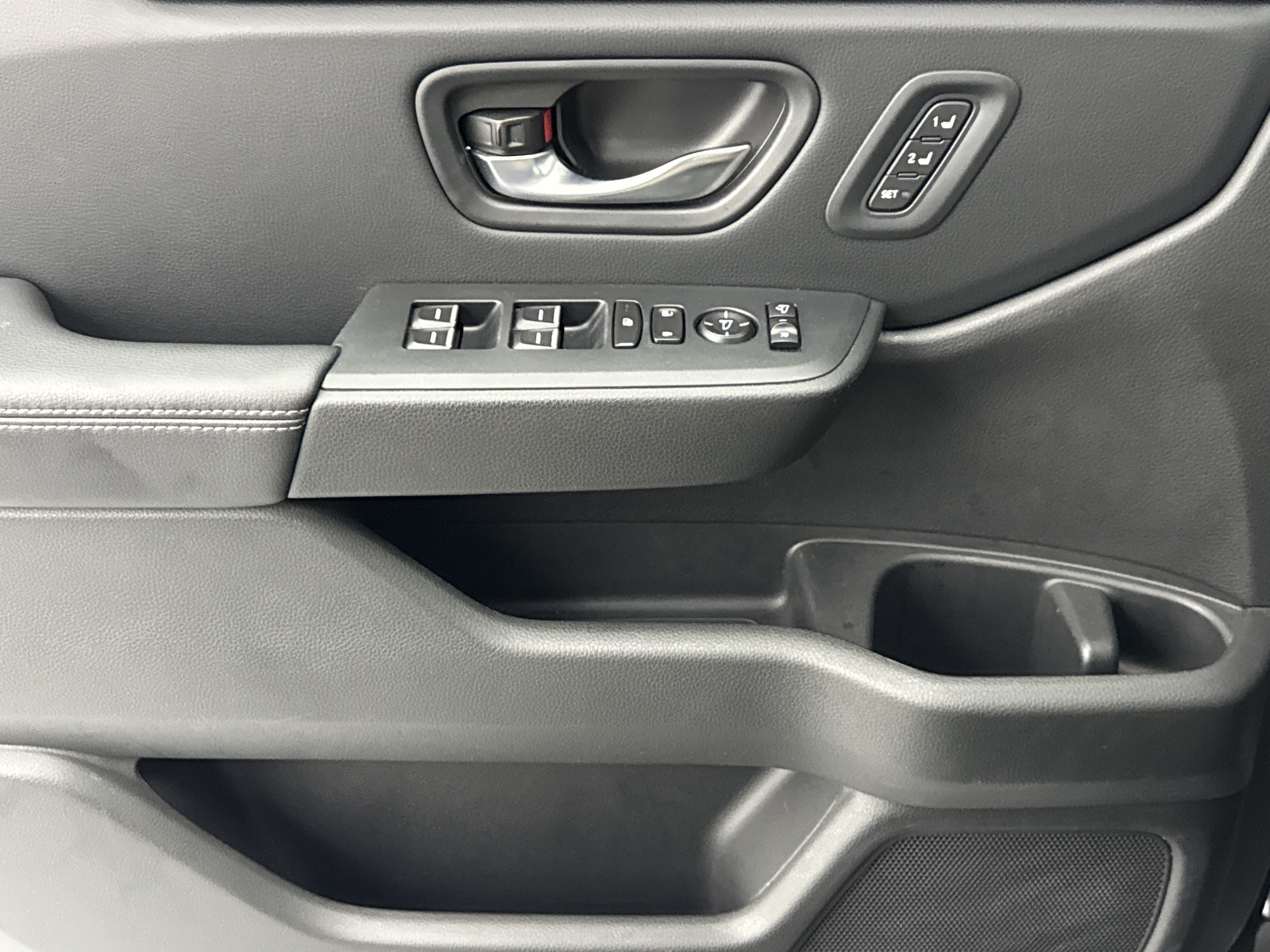 2023 Honda Pilot Elite - Photo 21