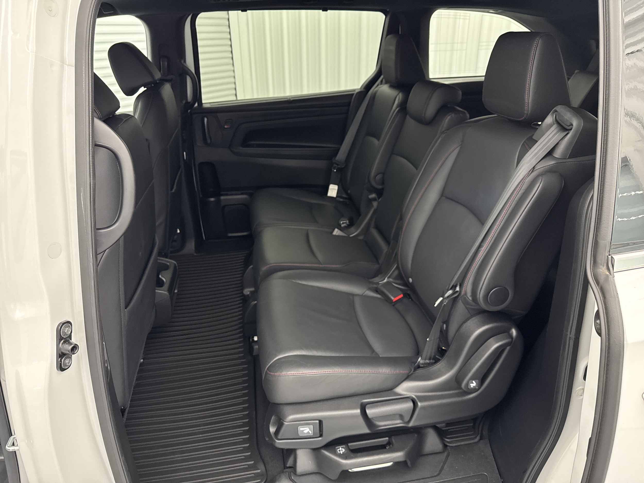 2024 Honda Odyssey SPORT - Photo 24