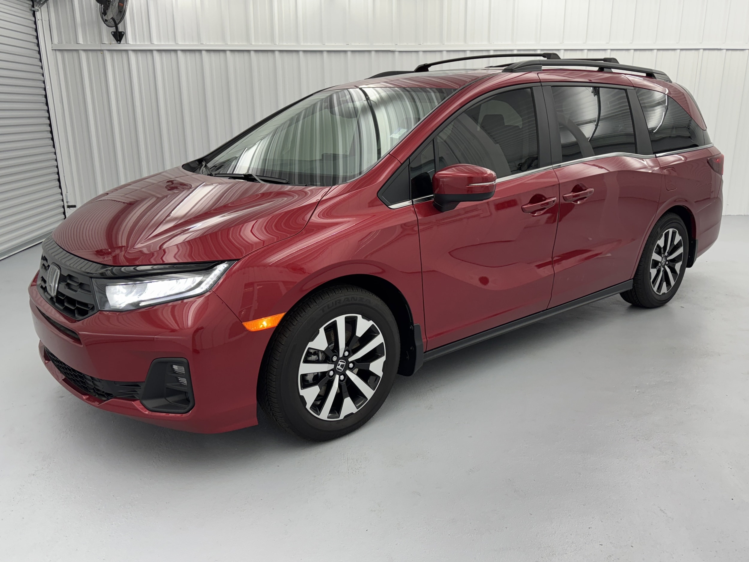 2026 Honda Odyssey EX-L - Photo 2