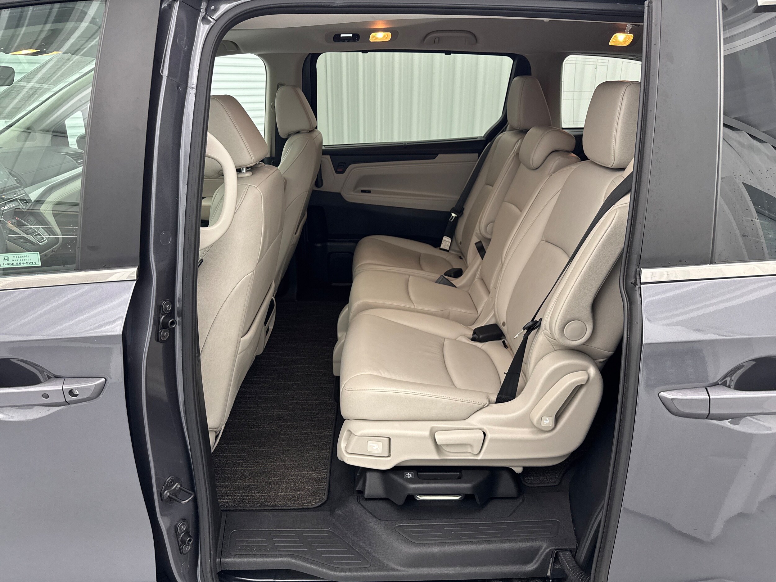 2025 Honda Odyssey EX-L - Photo 12