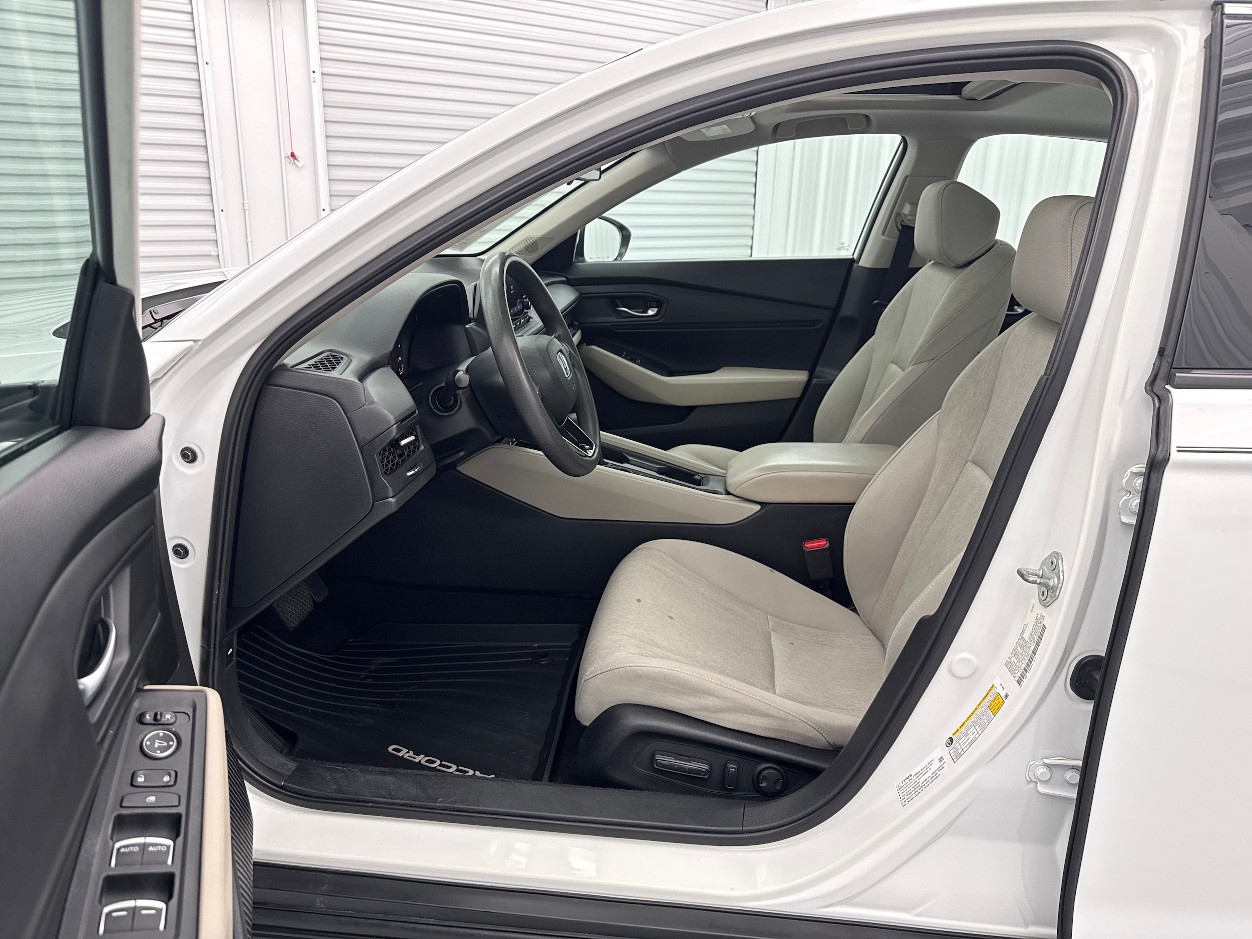 2024 Honda Accord EX - Photo 12